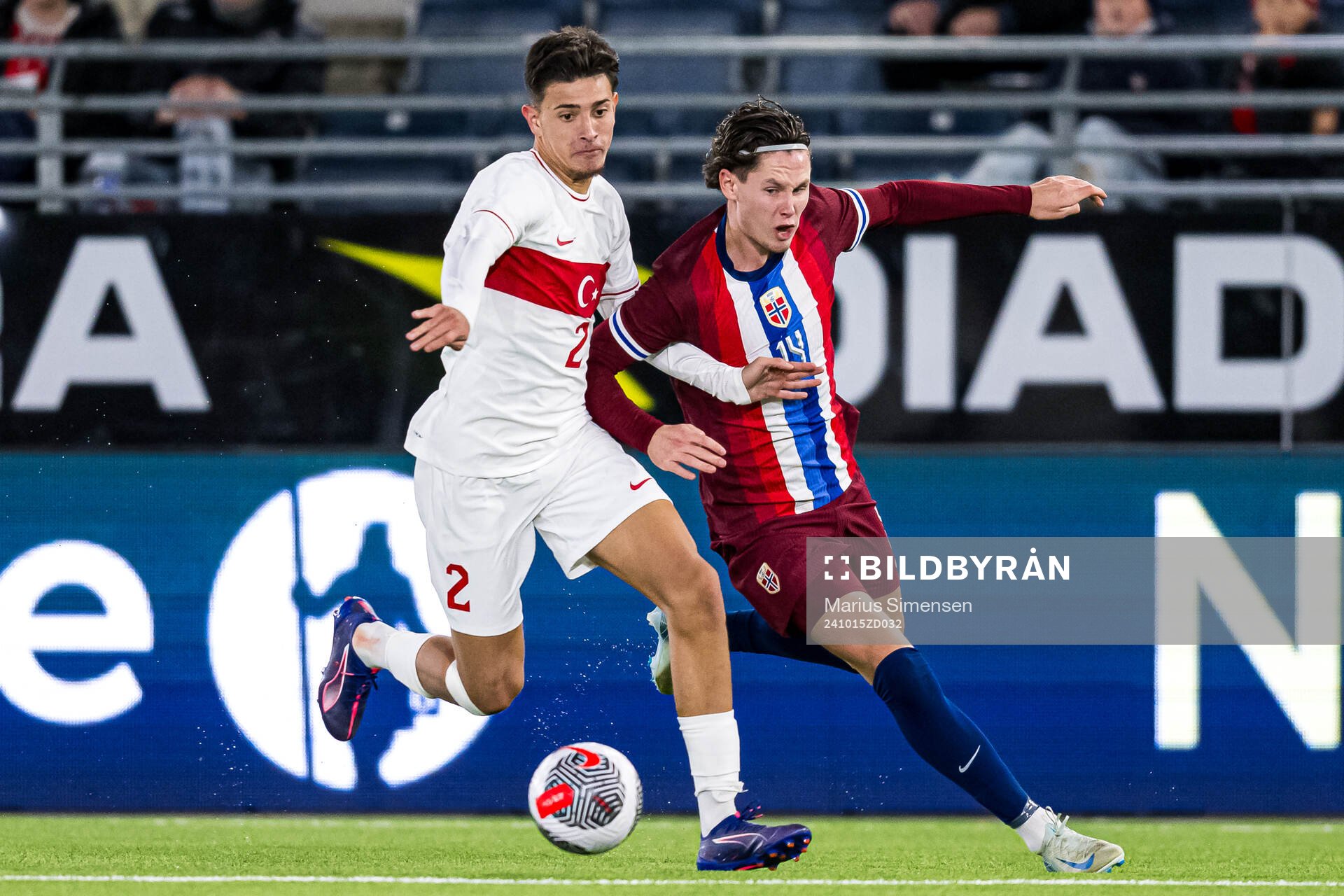 Ayberk Karapo of Turkey and Mathias Fjørtoft Løvik of Norway during the UEFA European Under-21 Qualifier football match between Norway and Turkey on October 15, 2024 in Stavanger.