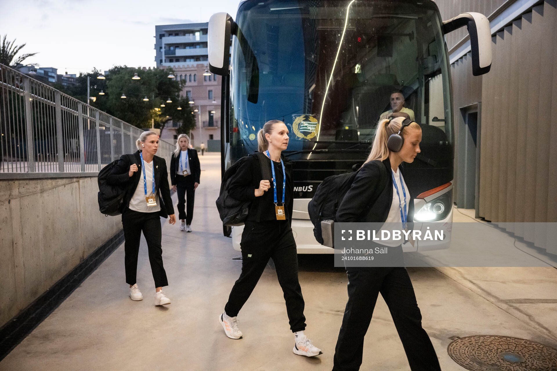 Players of Hammarby arrives