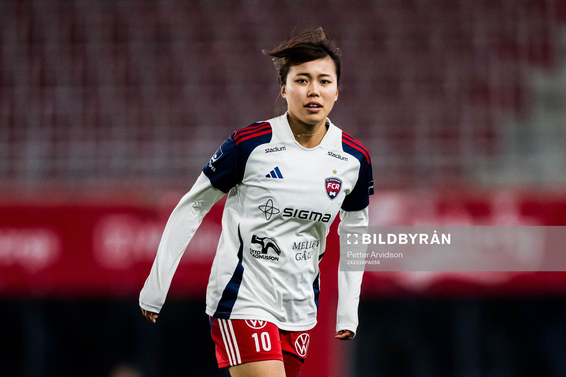 FC Rosengårds Momoko Tanikawa under fotbollsmatchen i Svenska Cupen mellan Helsingborg och FC Rosengård den 16 oktober 2024 i Helsingborg.