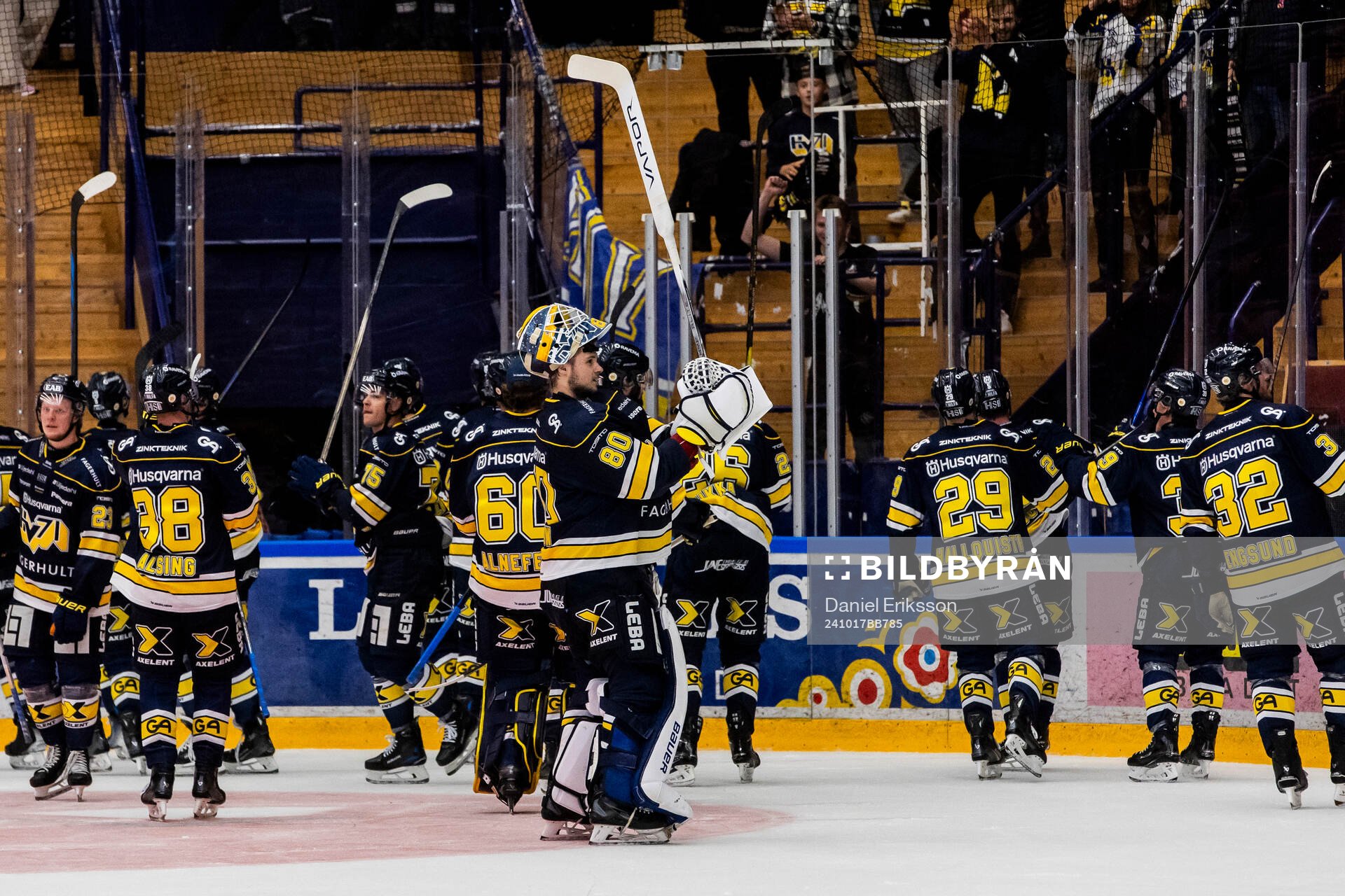 HV71s spelarna jublar