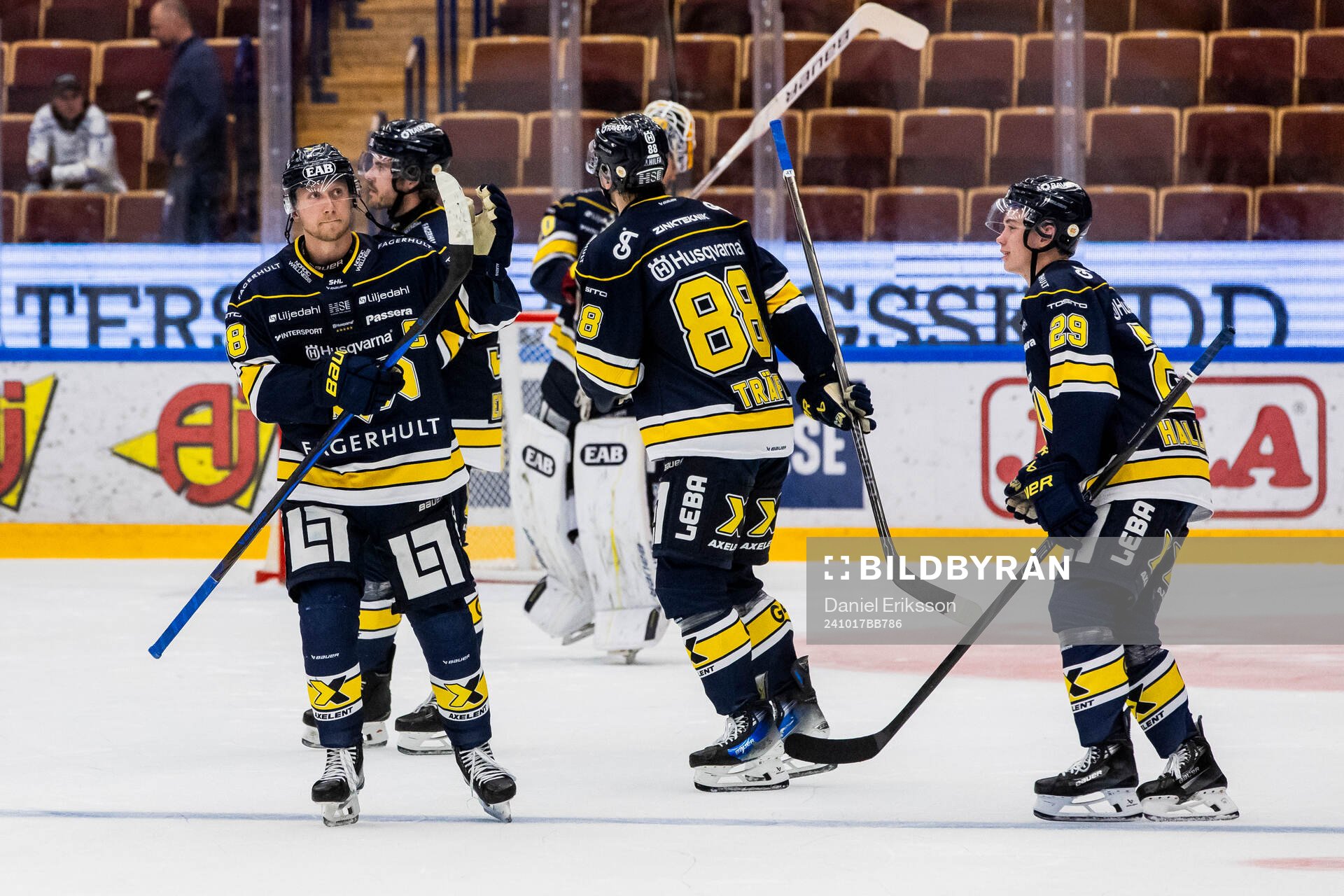 HV71s spelarna jublar