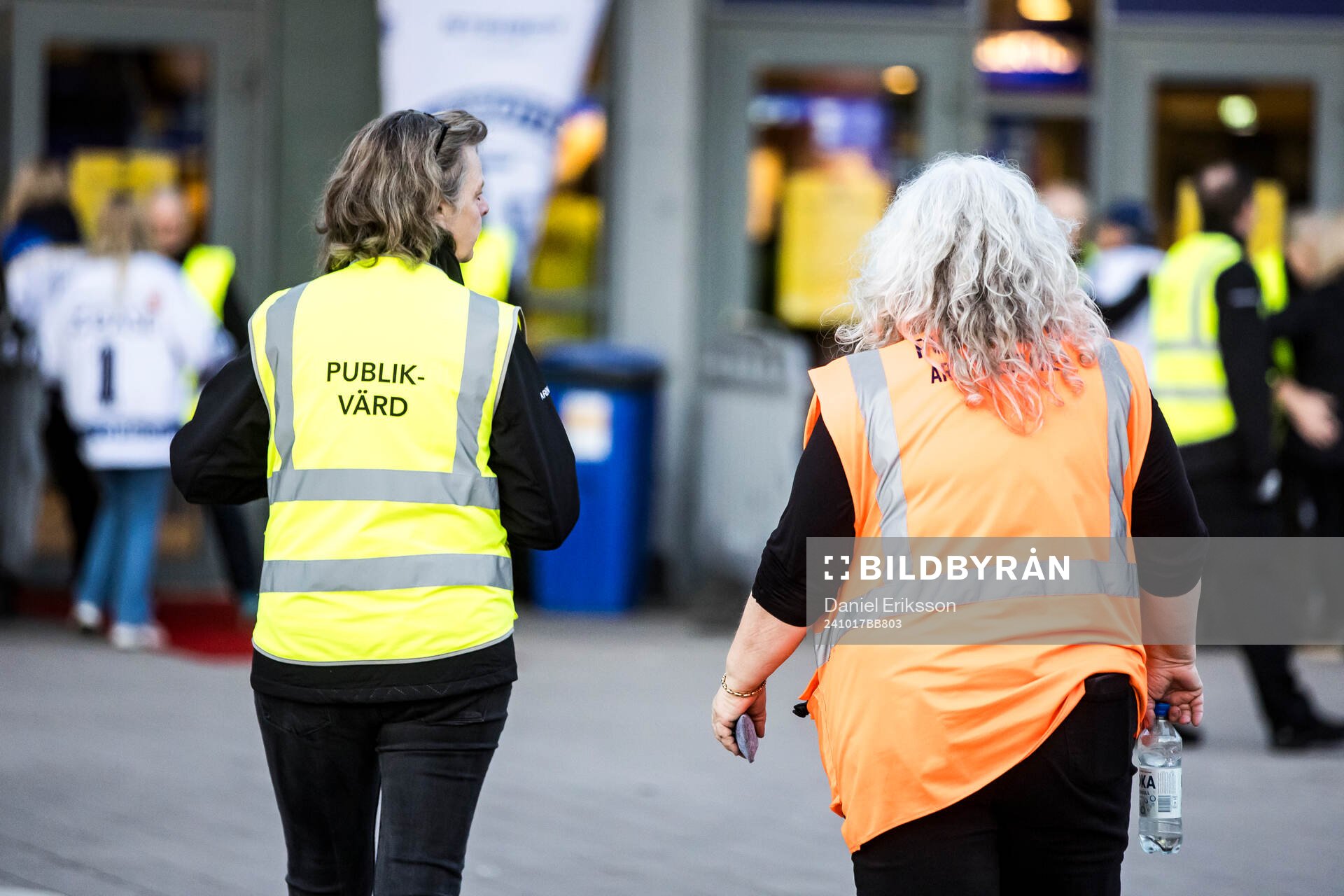 Publikvärdar