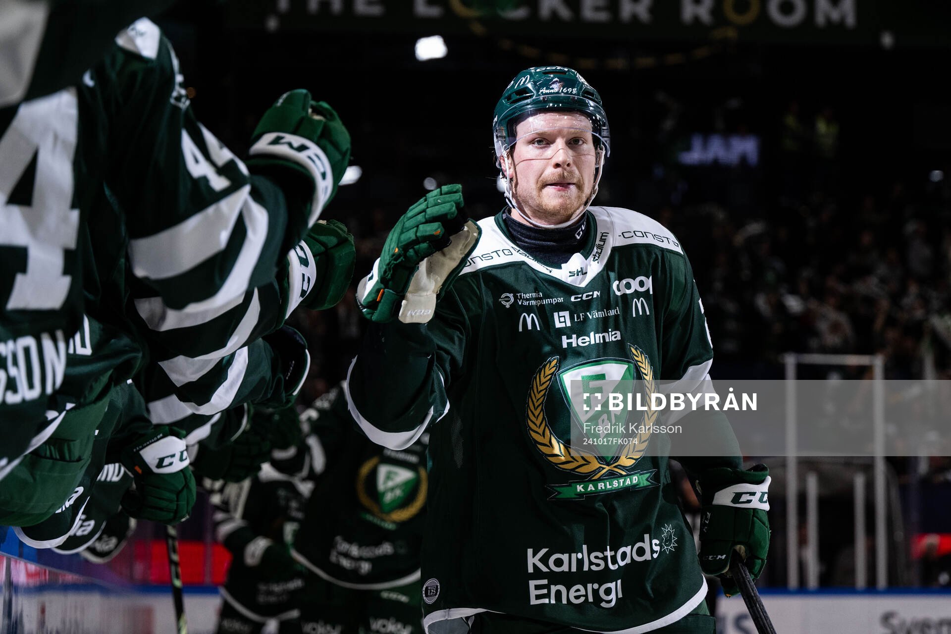 Färjestads Oskar Steen jublar