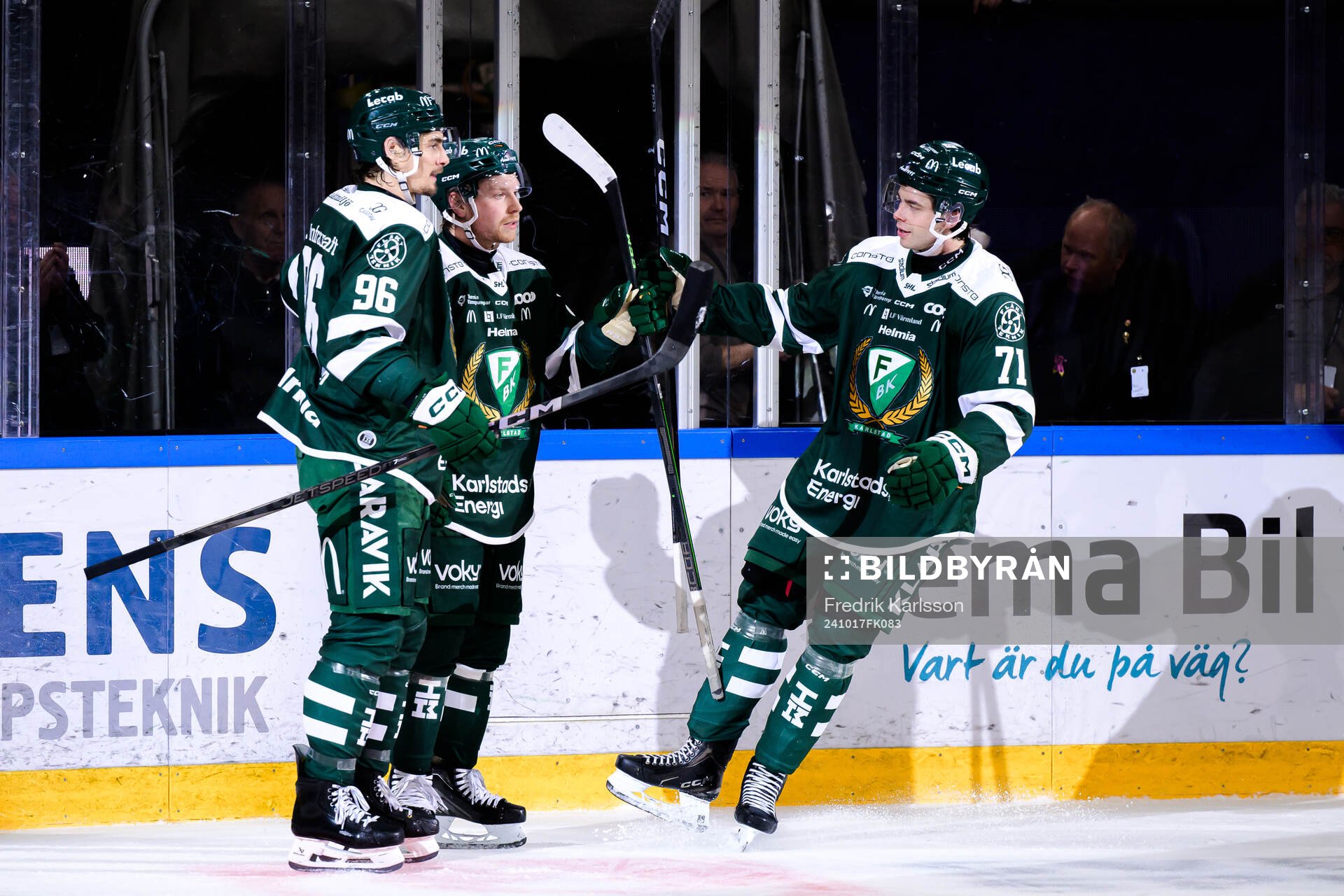 Färjestads David Tomasek, Oskar Steen  och Viktor Lodin