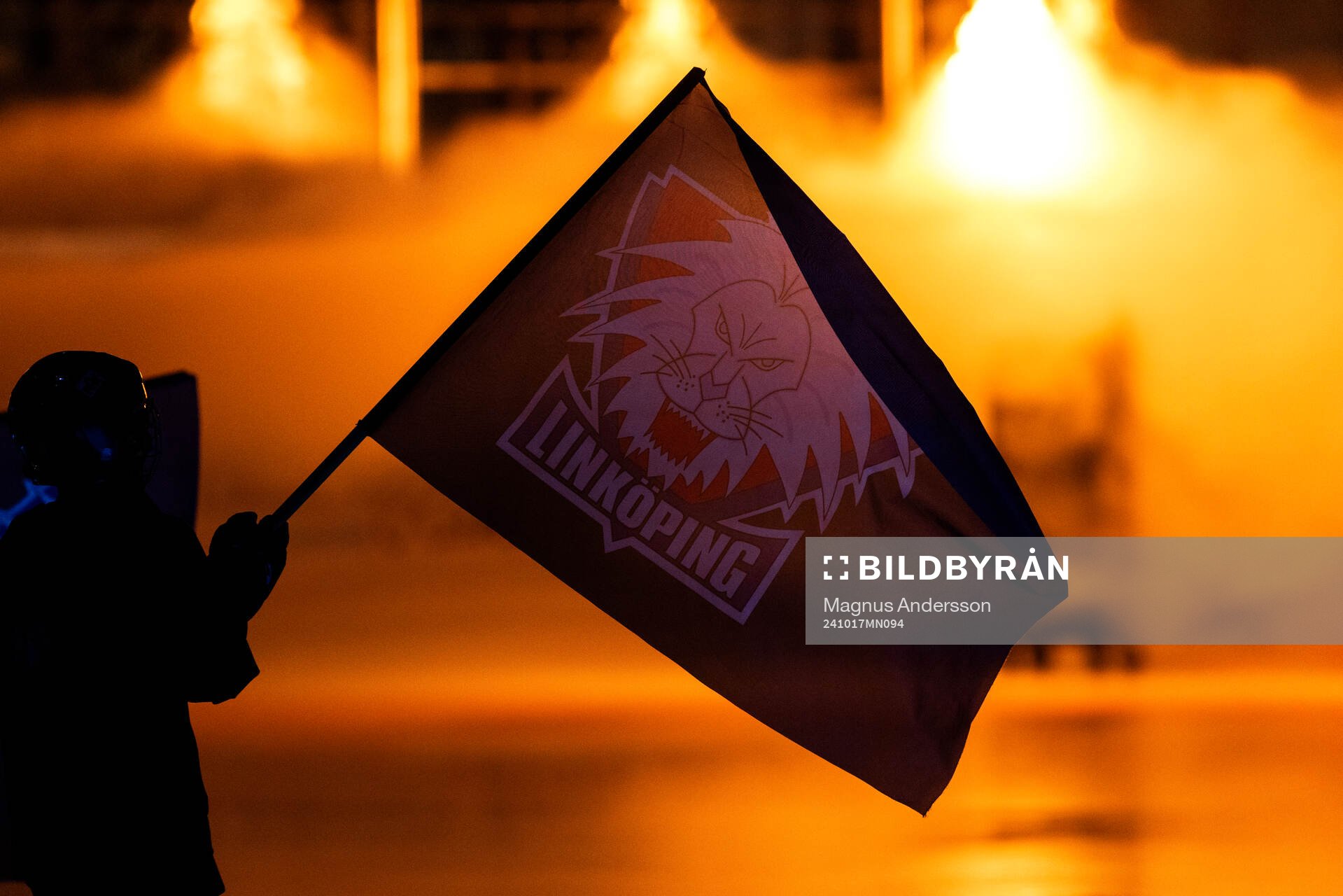 Flagga med Linköpings klubbmärke