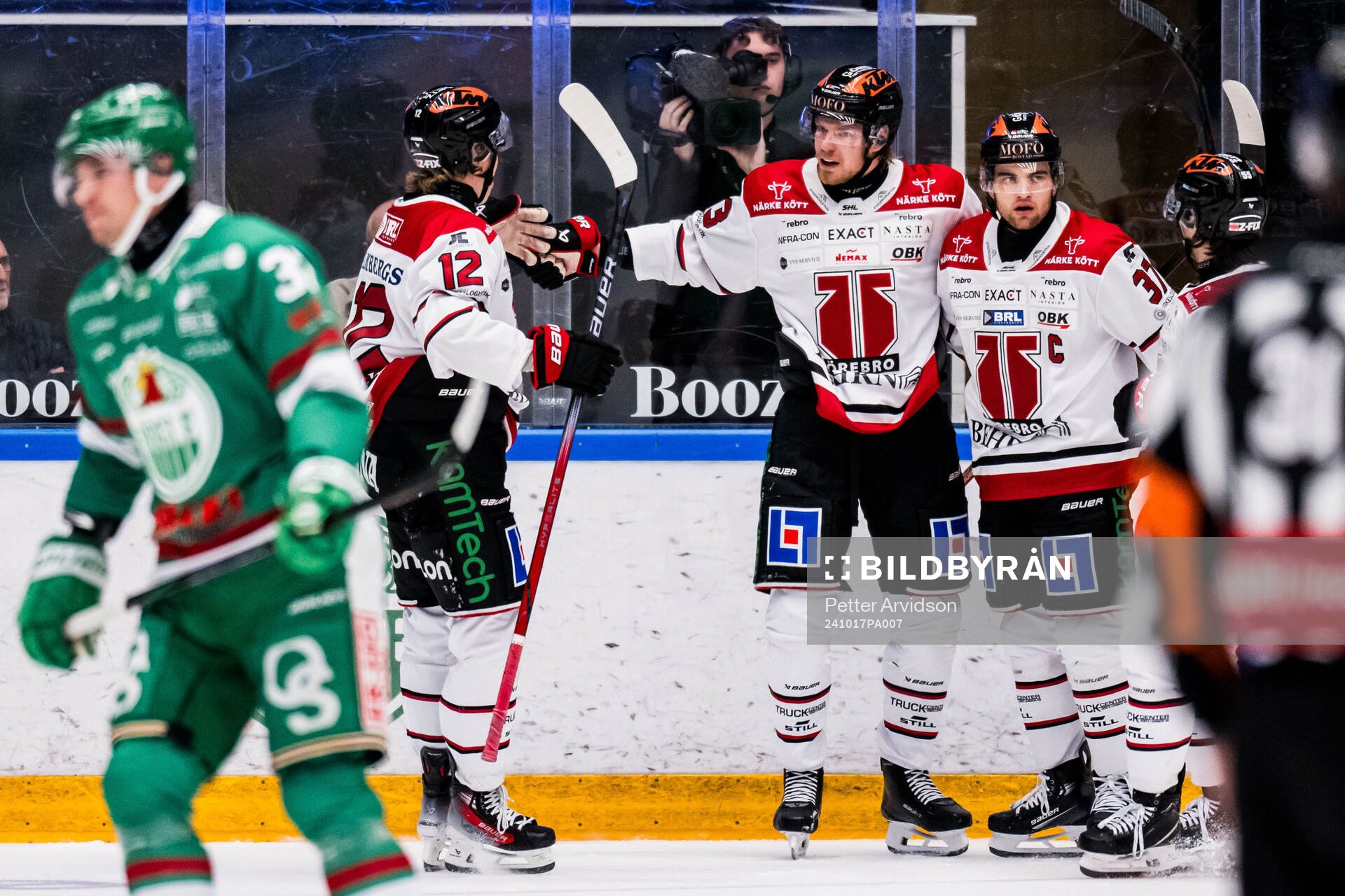 Örebros Christopher Mastomäki jublar