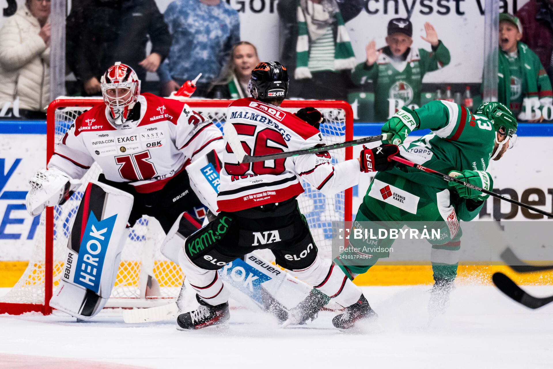 Örebros Robin Norell och Rögles Josh Dickinson