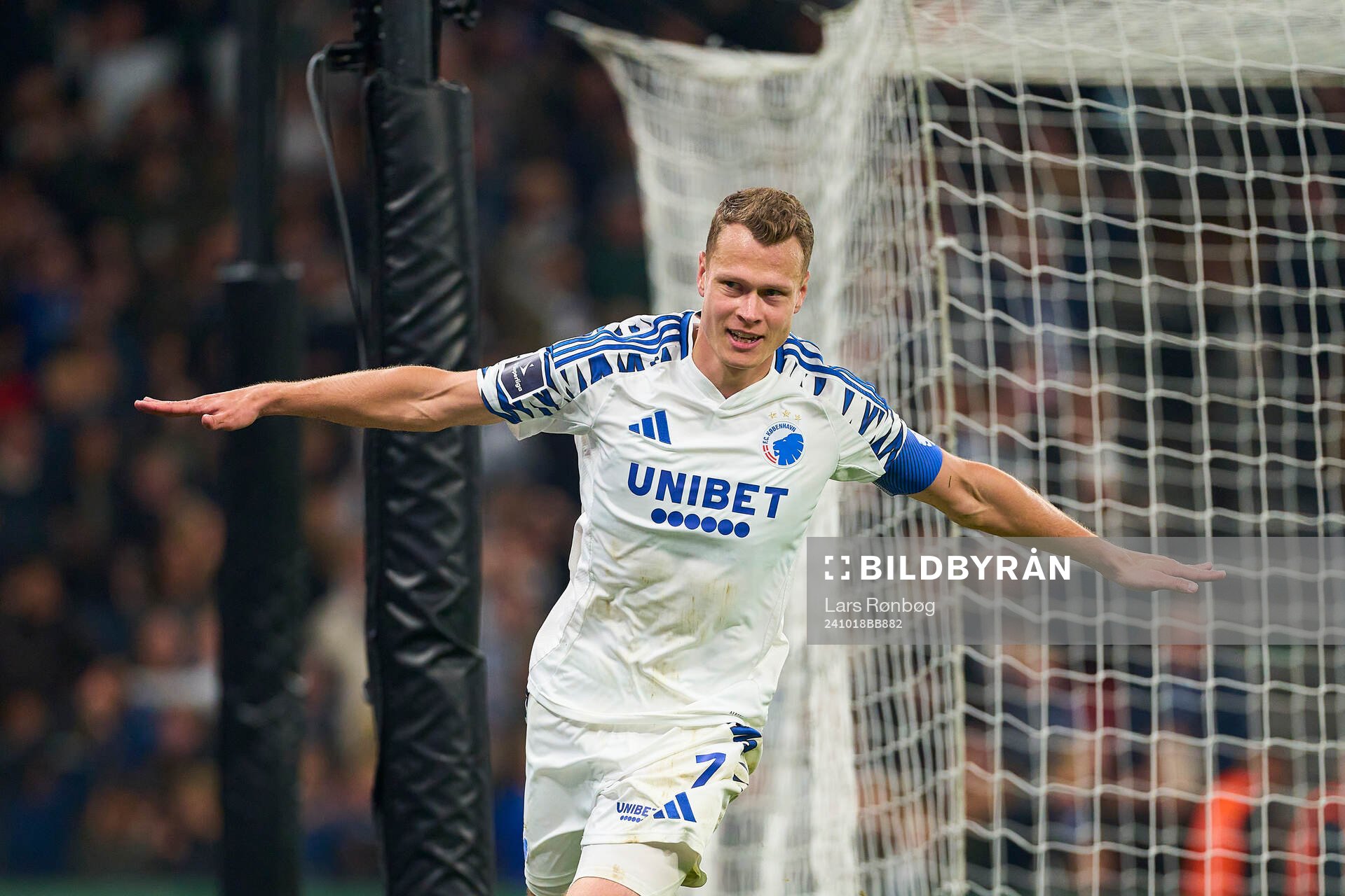 COPENHAGEN, DENMARK - OCTOBER 18: Viktor Claesson of FC