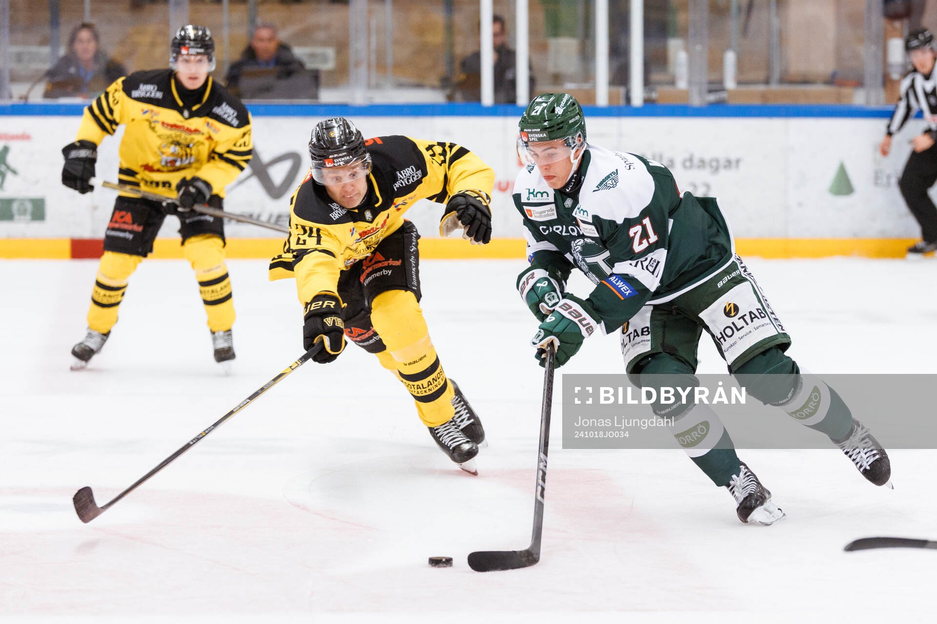 Vimmerbys Hampus Eriksson och Tingsryds Arvid Westlin