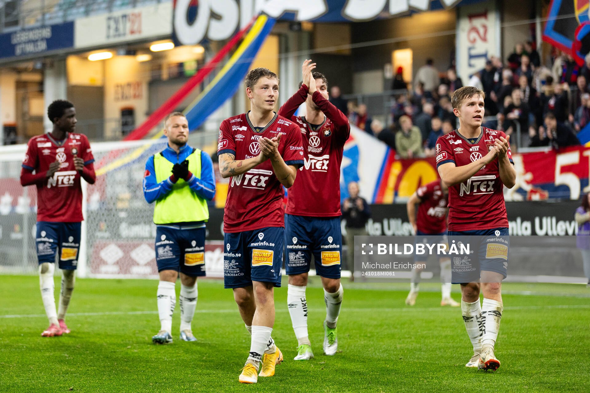 Örgrytes Anton Andreasson och Isak Dahlqvist tackar