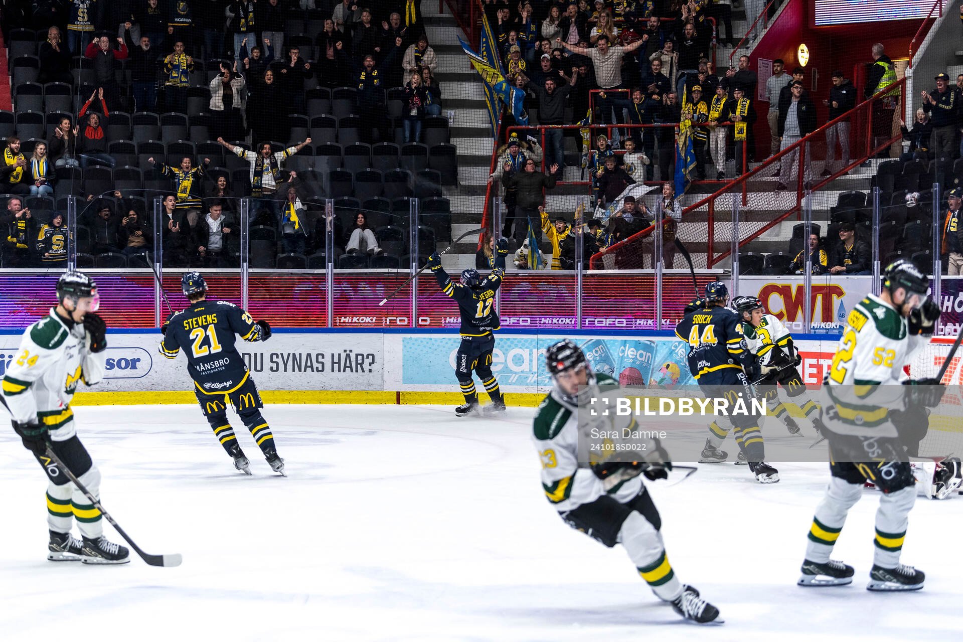 Södertäljes Viktor Liljegren jublar