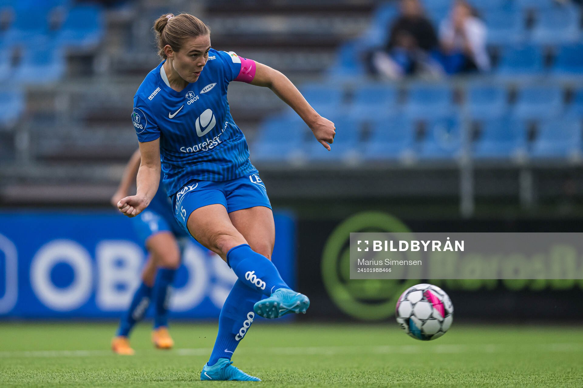 Marthine Østenstad of Brann scores the 1-2 goal