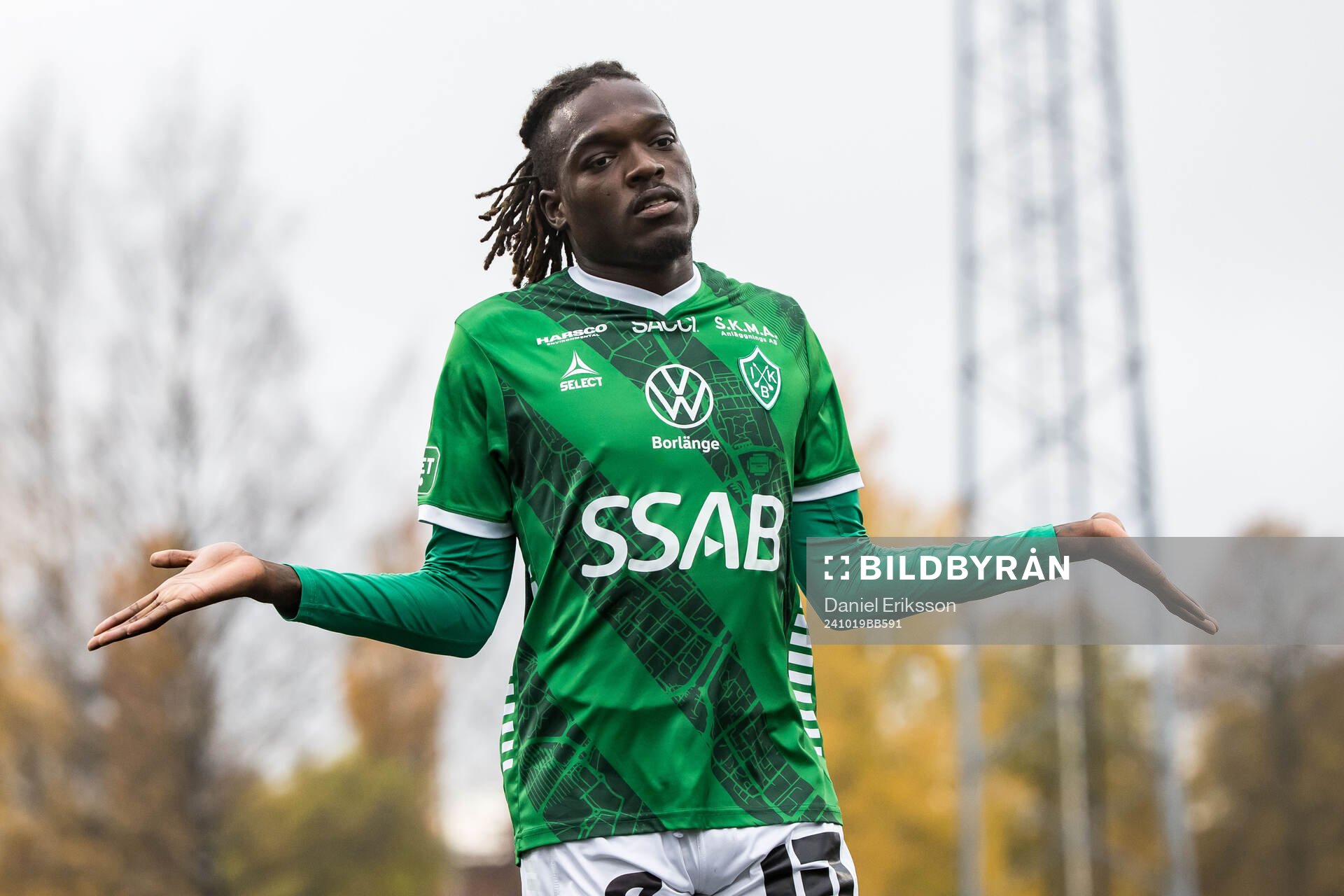 Brages Ieltsin Jeronimo Semedo Camoes jublar