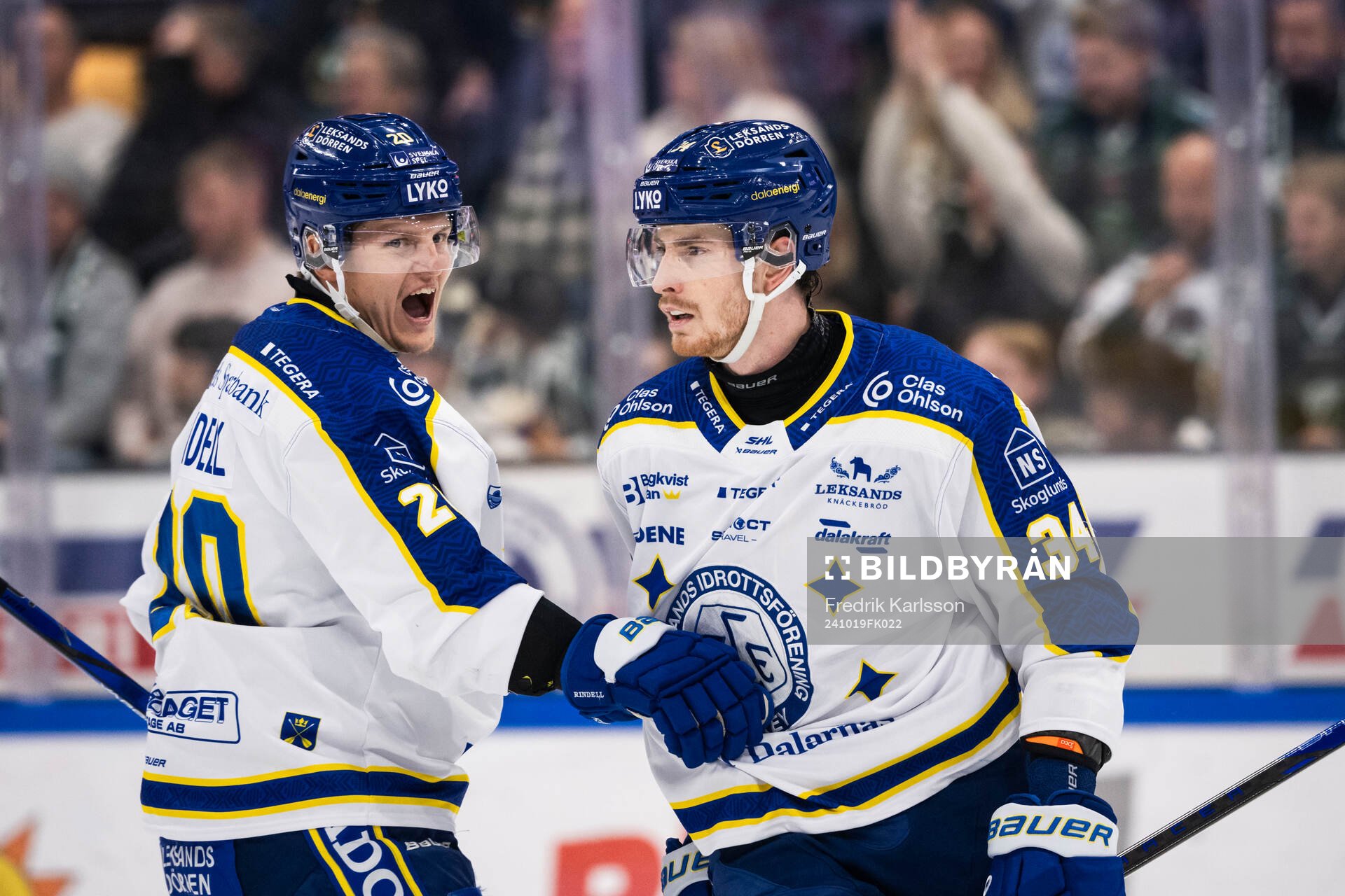 Leksands Axel Rindell och Peter Cehlarik jublar