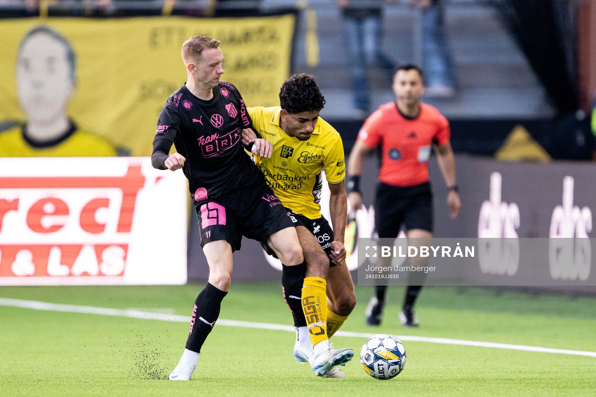 Häckens Julius Lindberg och Elfsborgs Ahmed Qasem