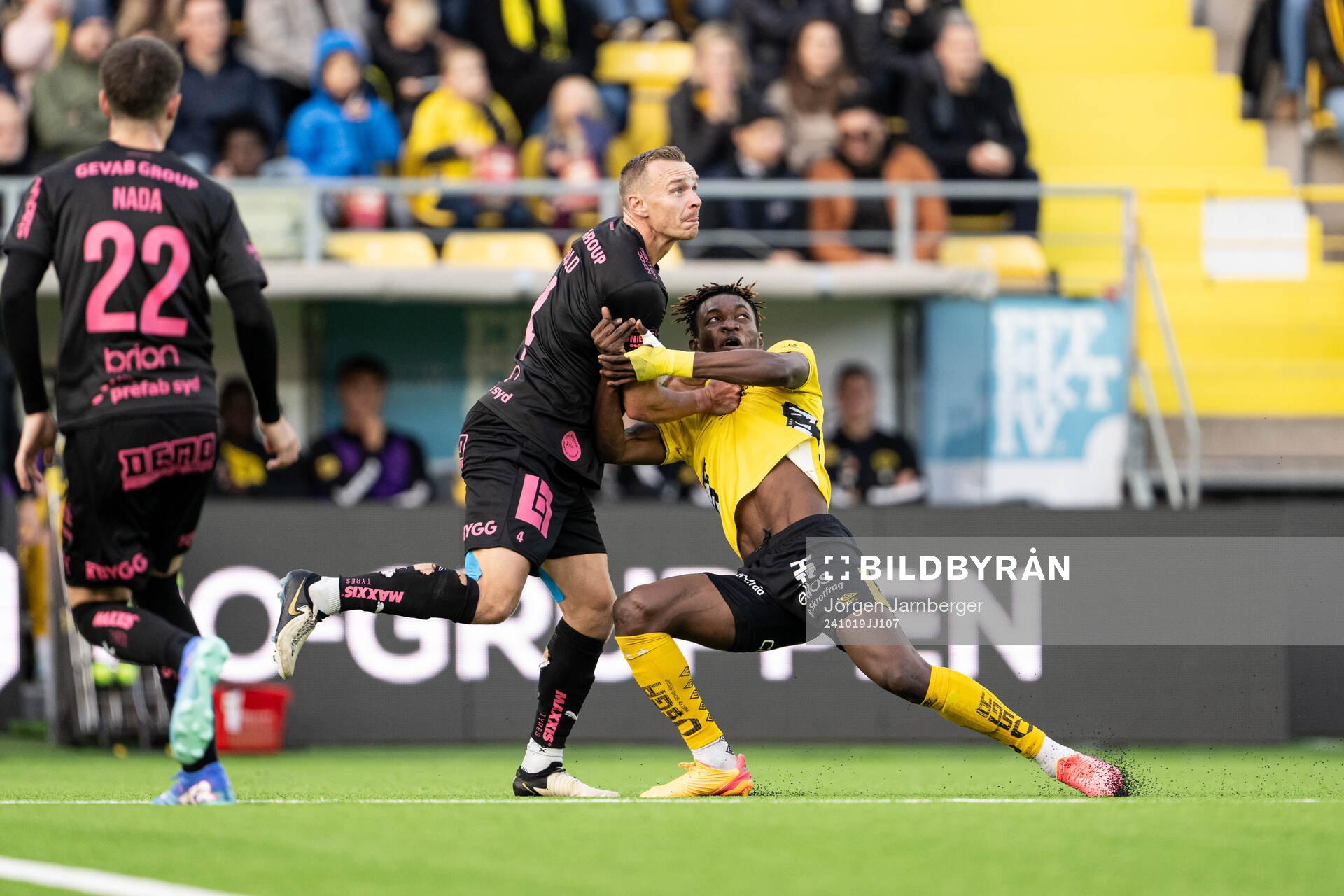 Häckens Marius Lode och Elfsborgs Jalal Abdullai