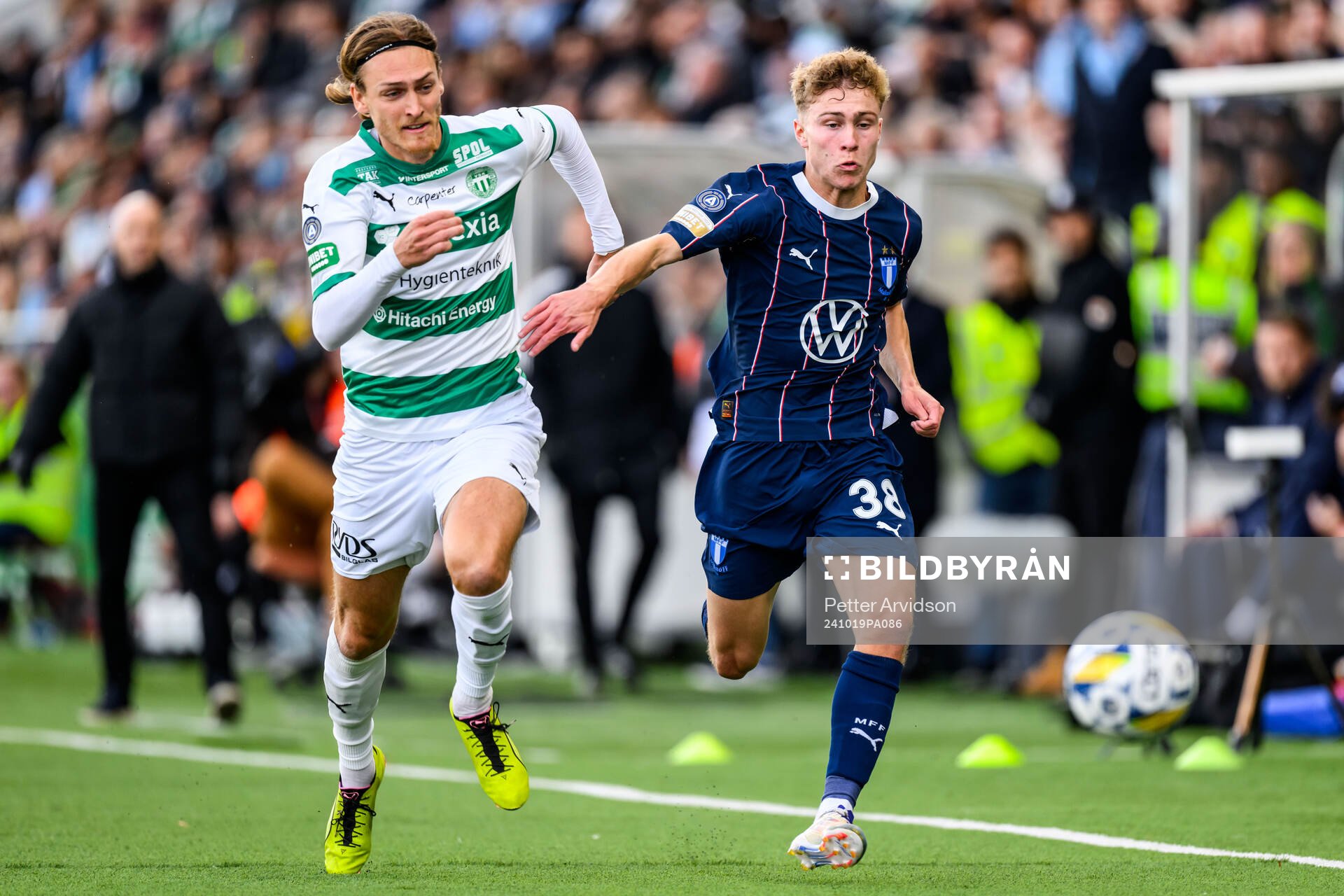 Västerås Gustav Granath och Malmö FFs Hugo Bolin