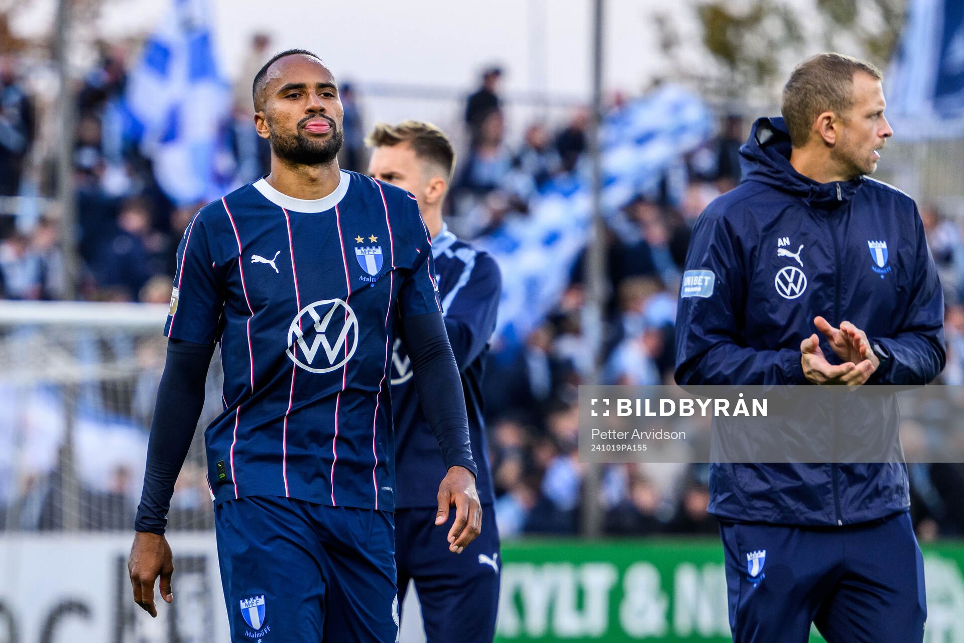 Malmö FFs Isaac Kiese Thelin deppar