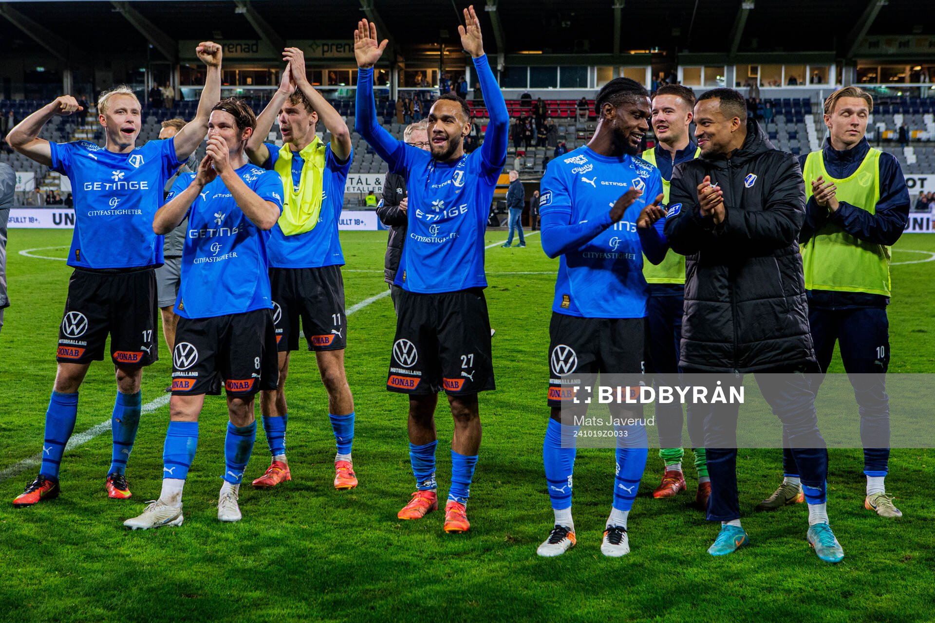 Halmstads spelare jublar