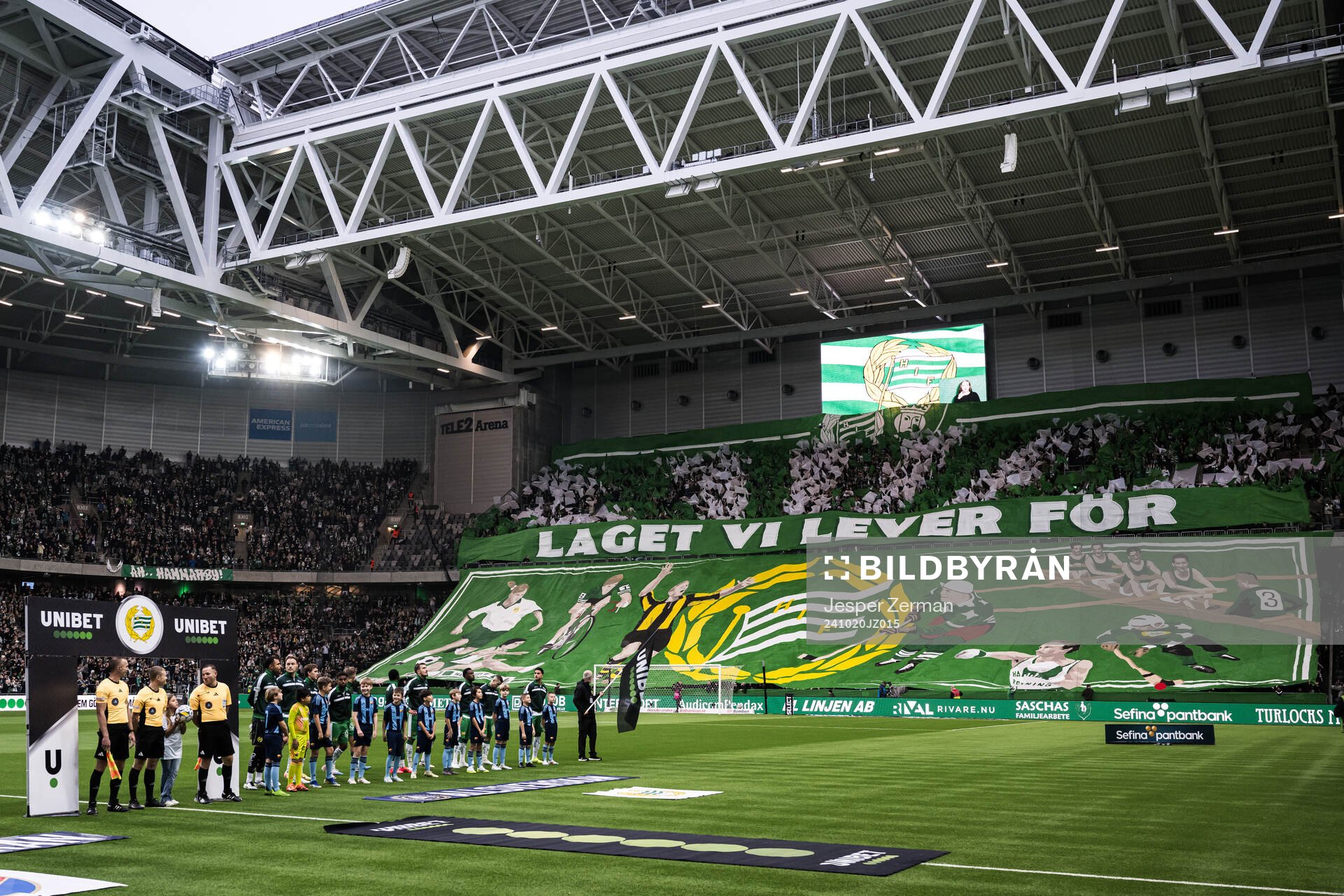 Hammarbys supportrar med tifo