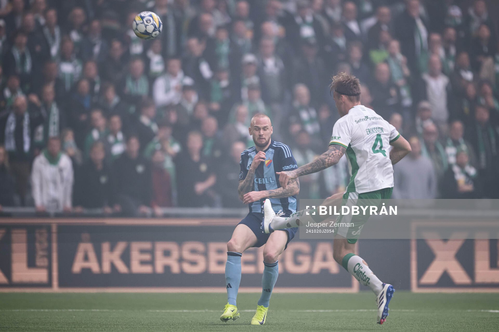Djurgårdens Adam Ståhl och Hammarbys Victor Eriksson