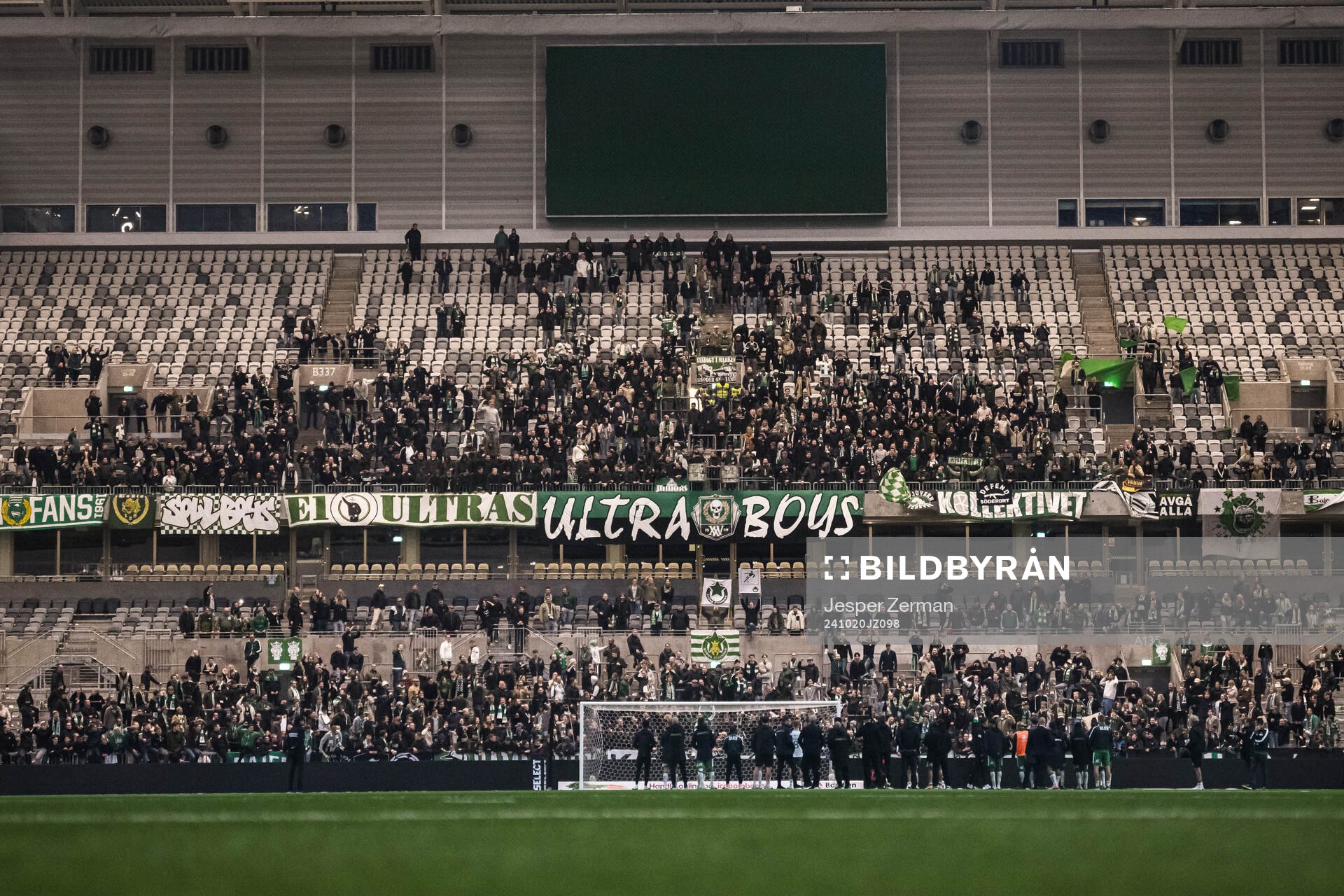 Hammarbys spelare tackar publiken