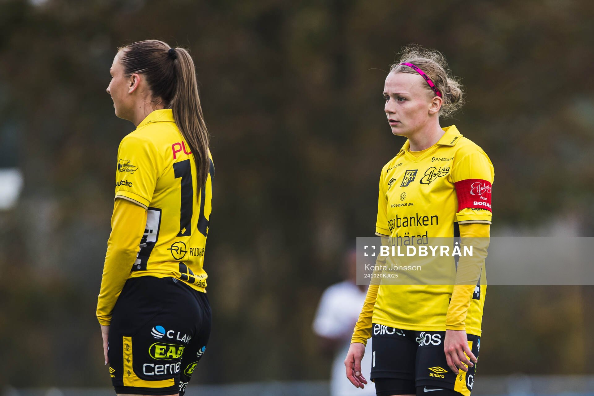 Elfsborgs Stina Jensen och Leann Nyström deppar