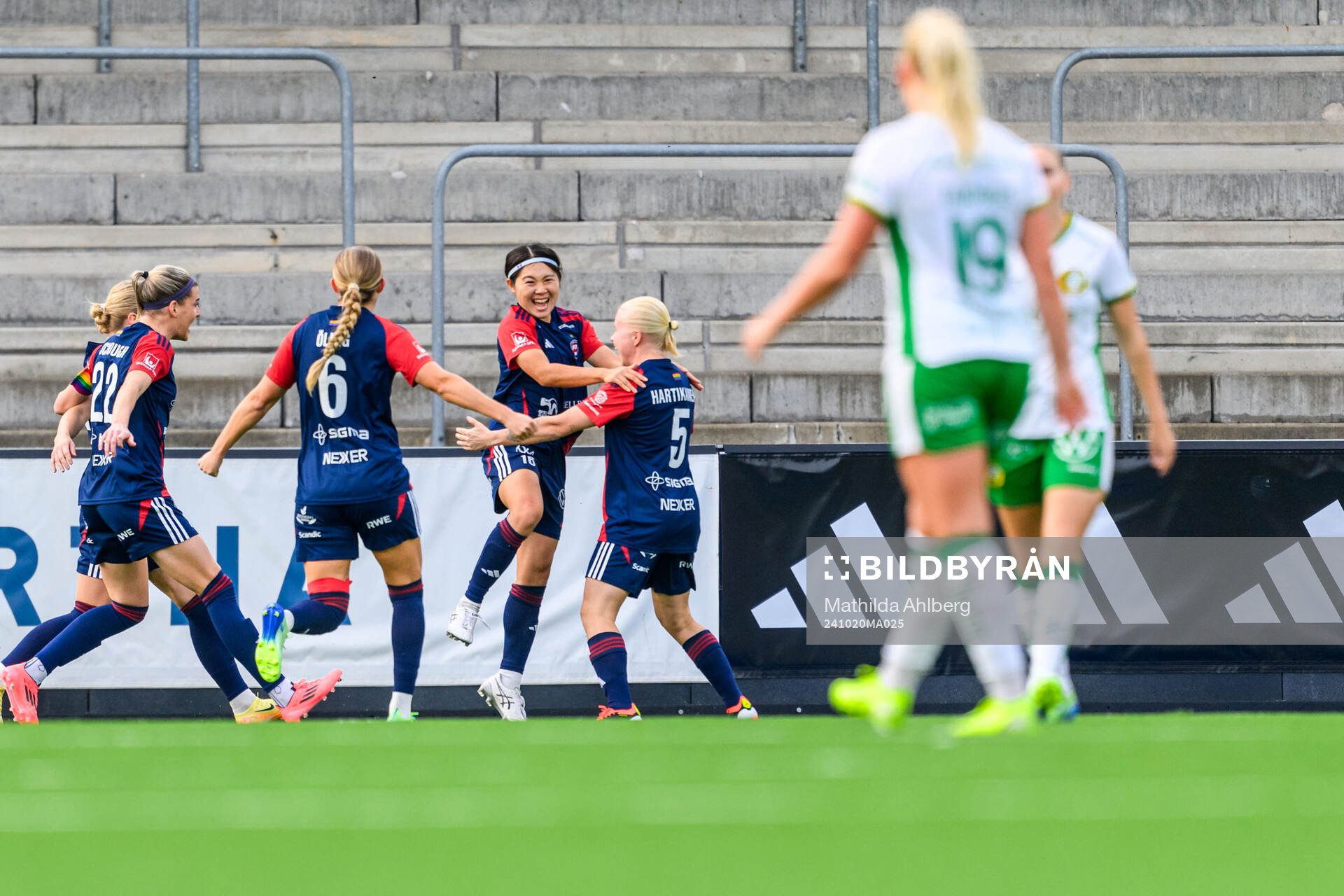 Rosengårds Mai Kadowaki jublar