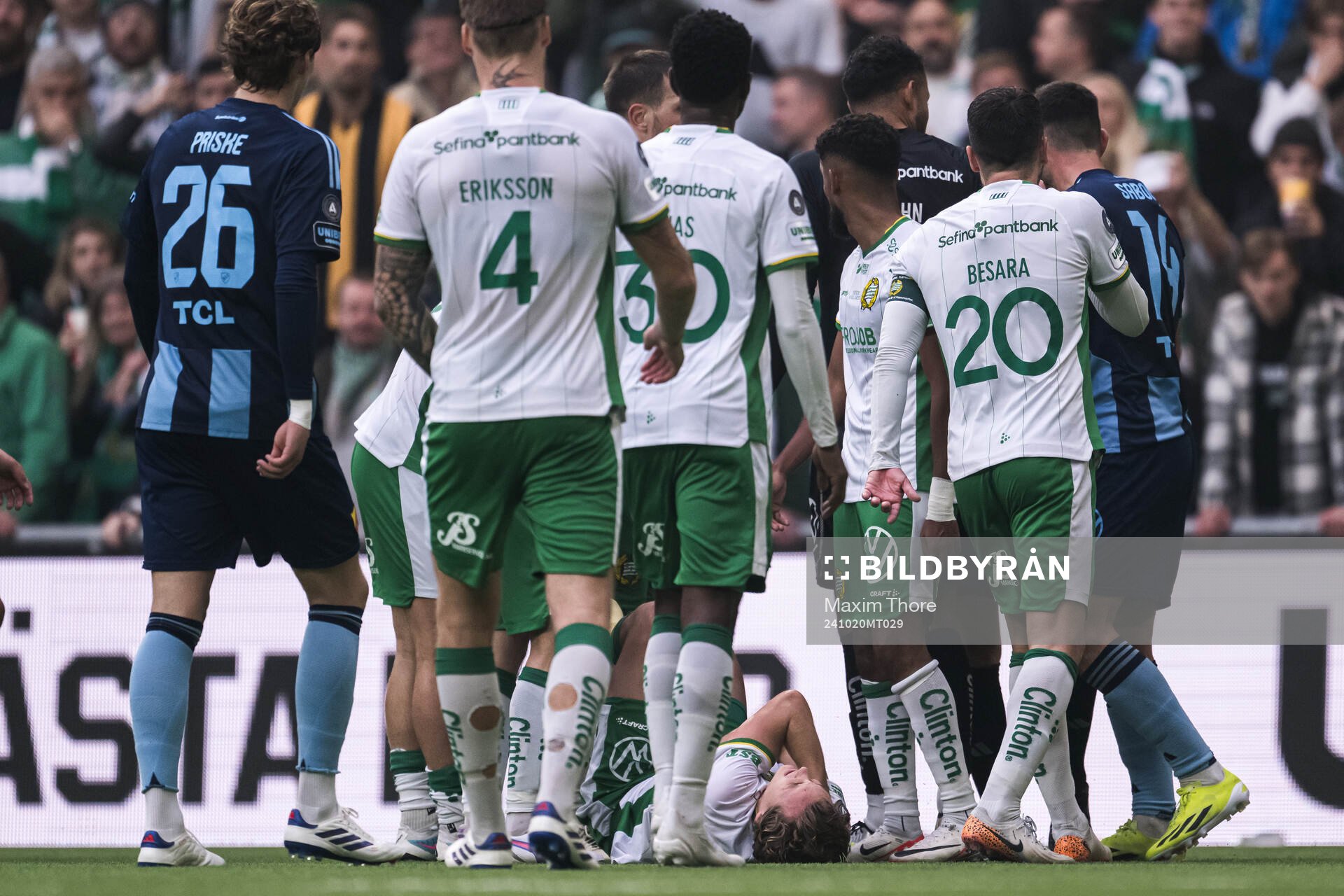 Hammarbys Hampus Skoglund har ont