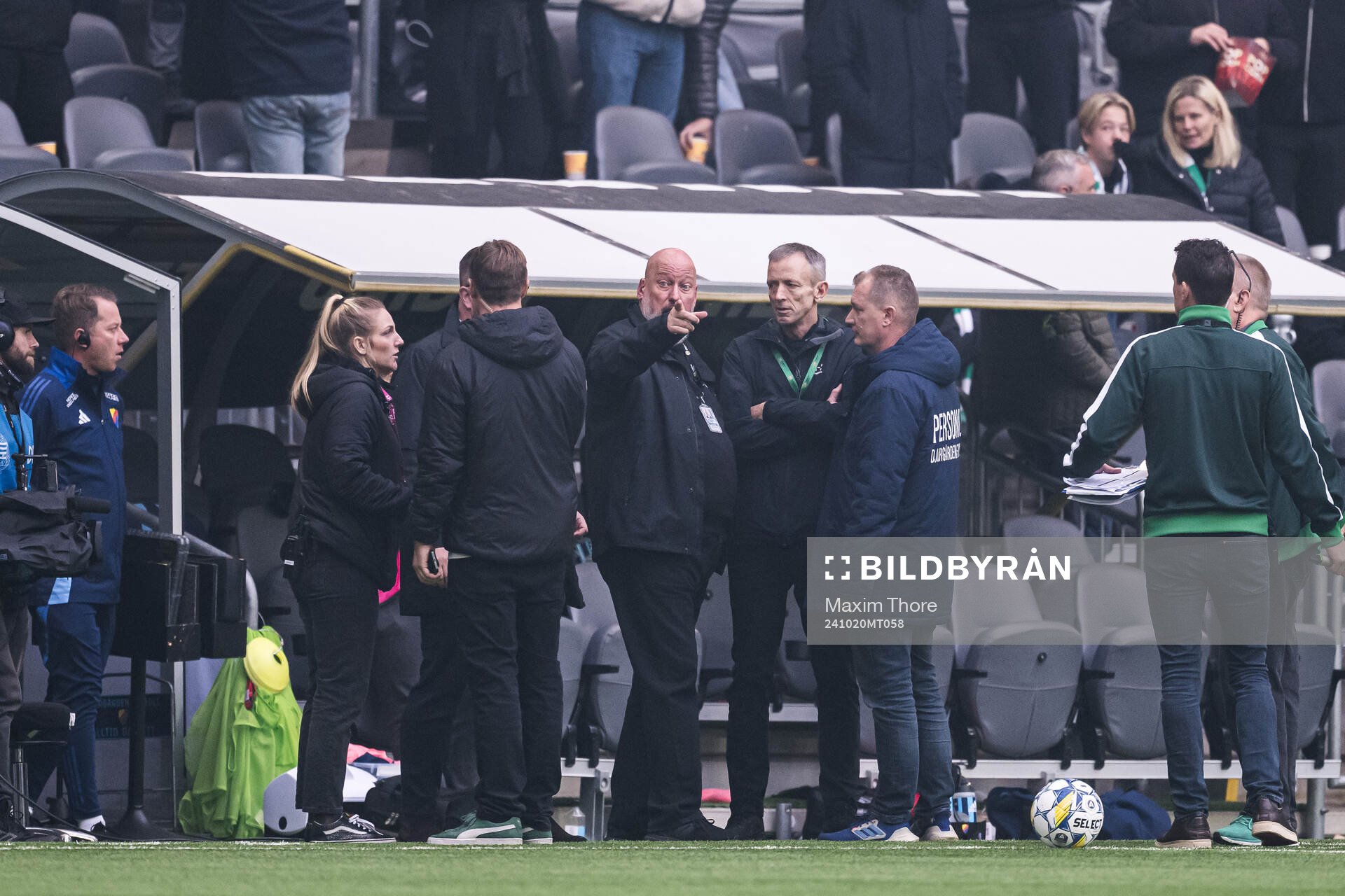 Säkerhetspersonal från Hammarby och Djurgården