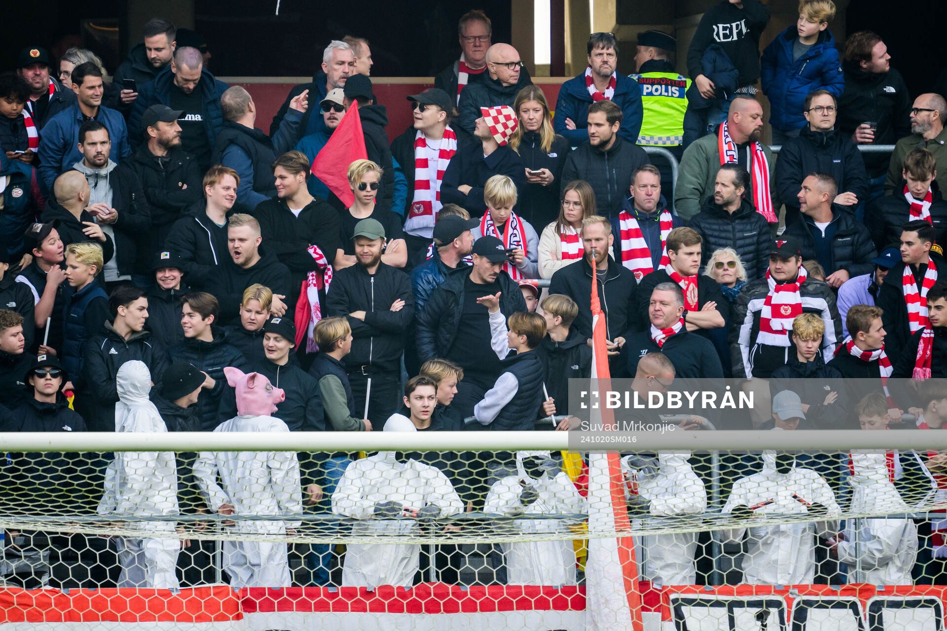 Maskerade supportrar
