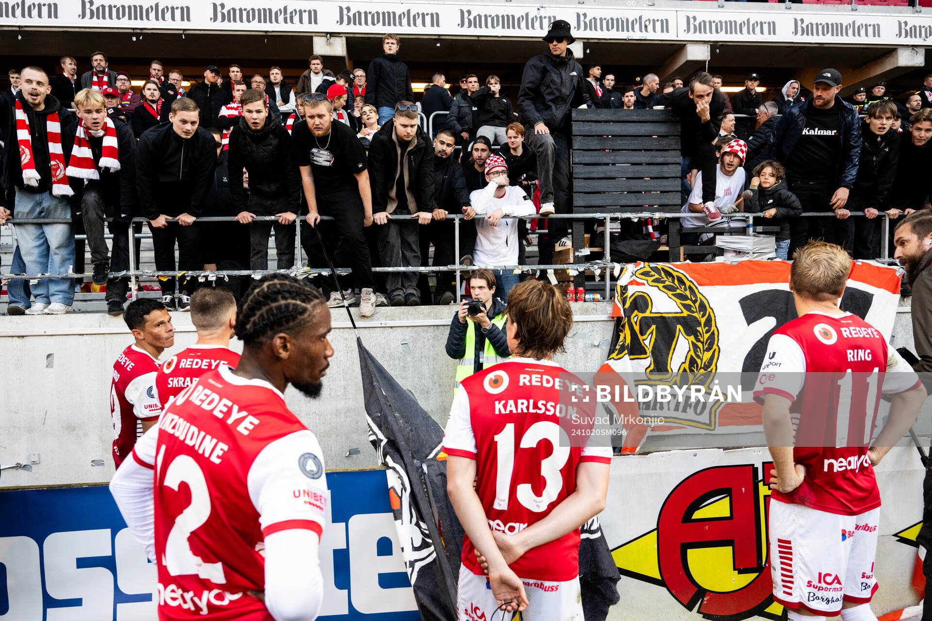 Kalmars spelare i samtal med supportrar