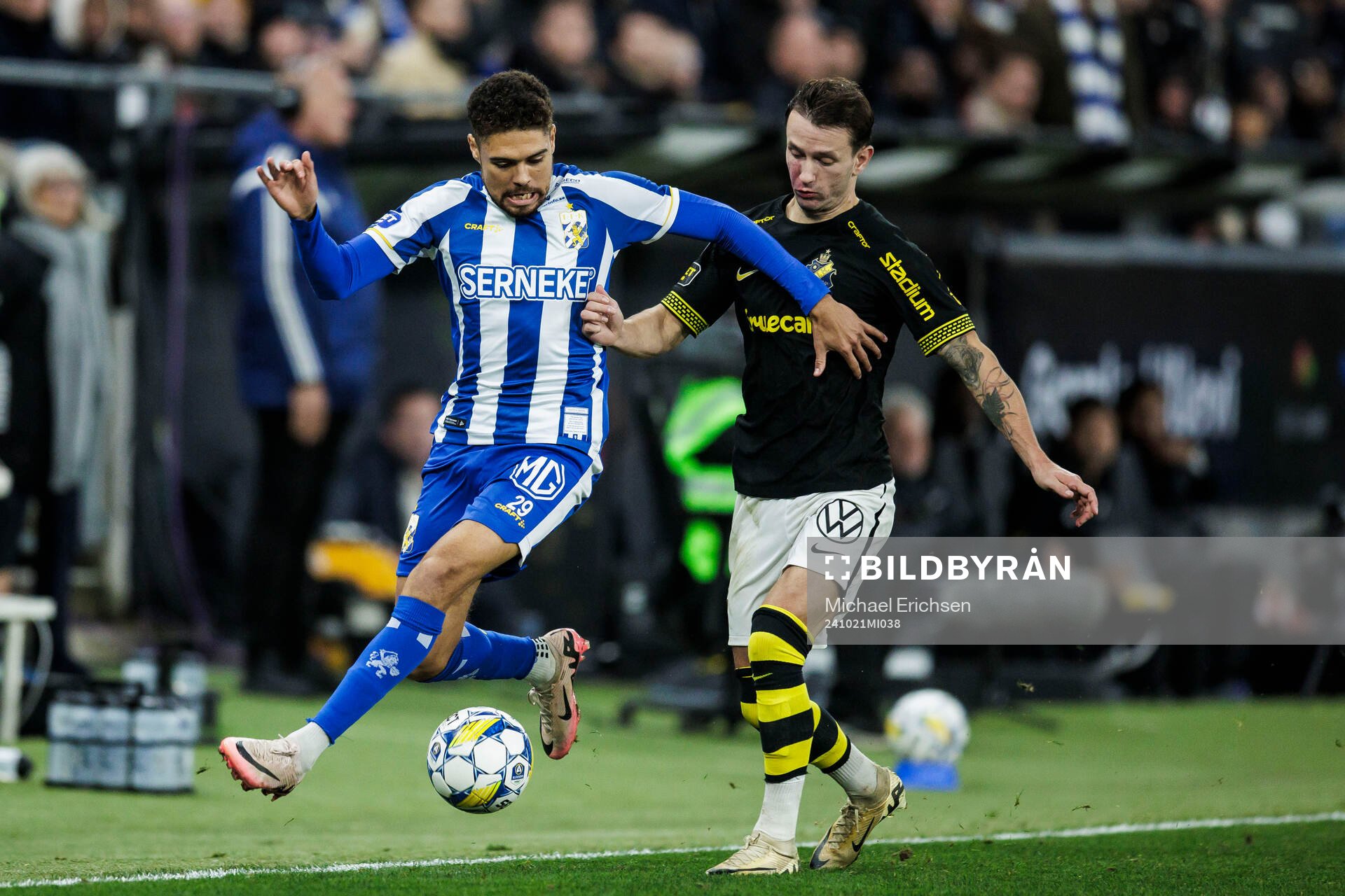 IFK Göteborgs Thomas Santos och AIKs Bersant Celina