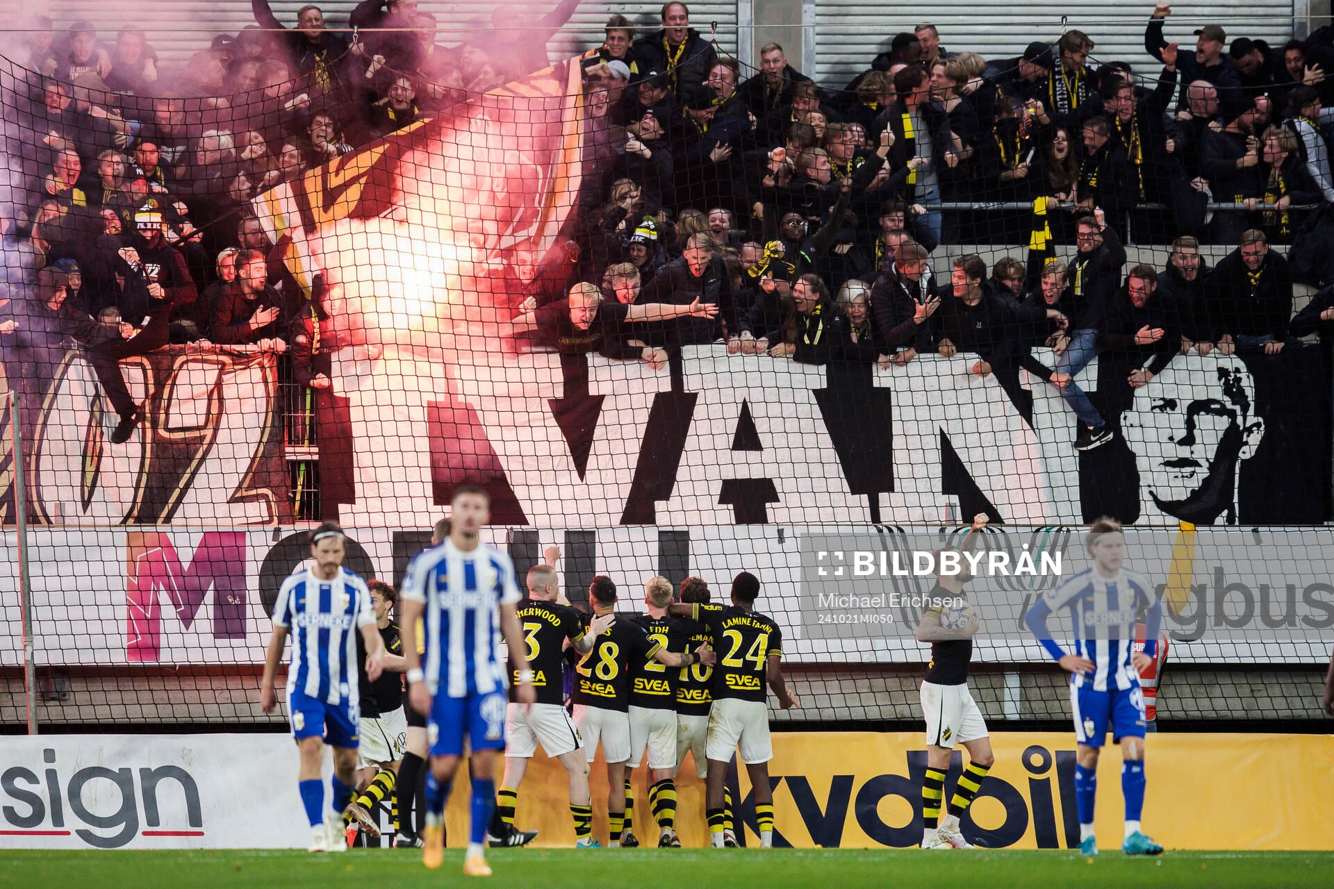 AIKs spelare jublar