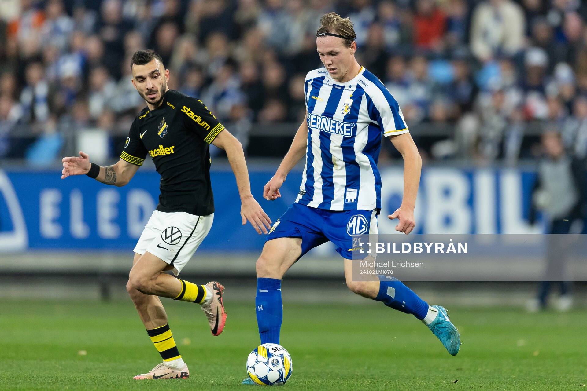 AIKs Ioannis Pittas och IFK Göteborgs Adam Carlén