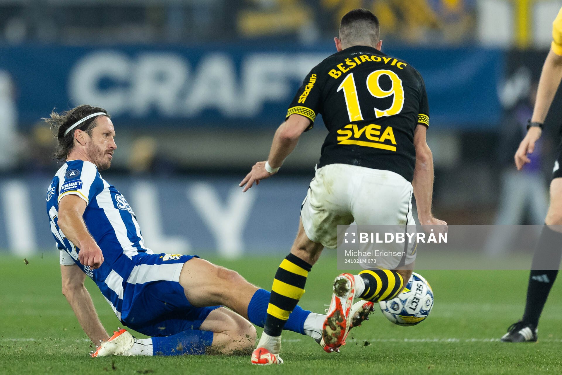 IFK Göteborgs Gustav Svensson och AIKs Dino Besirovic