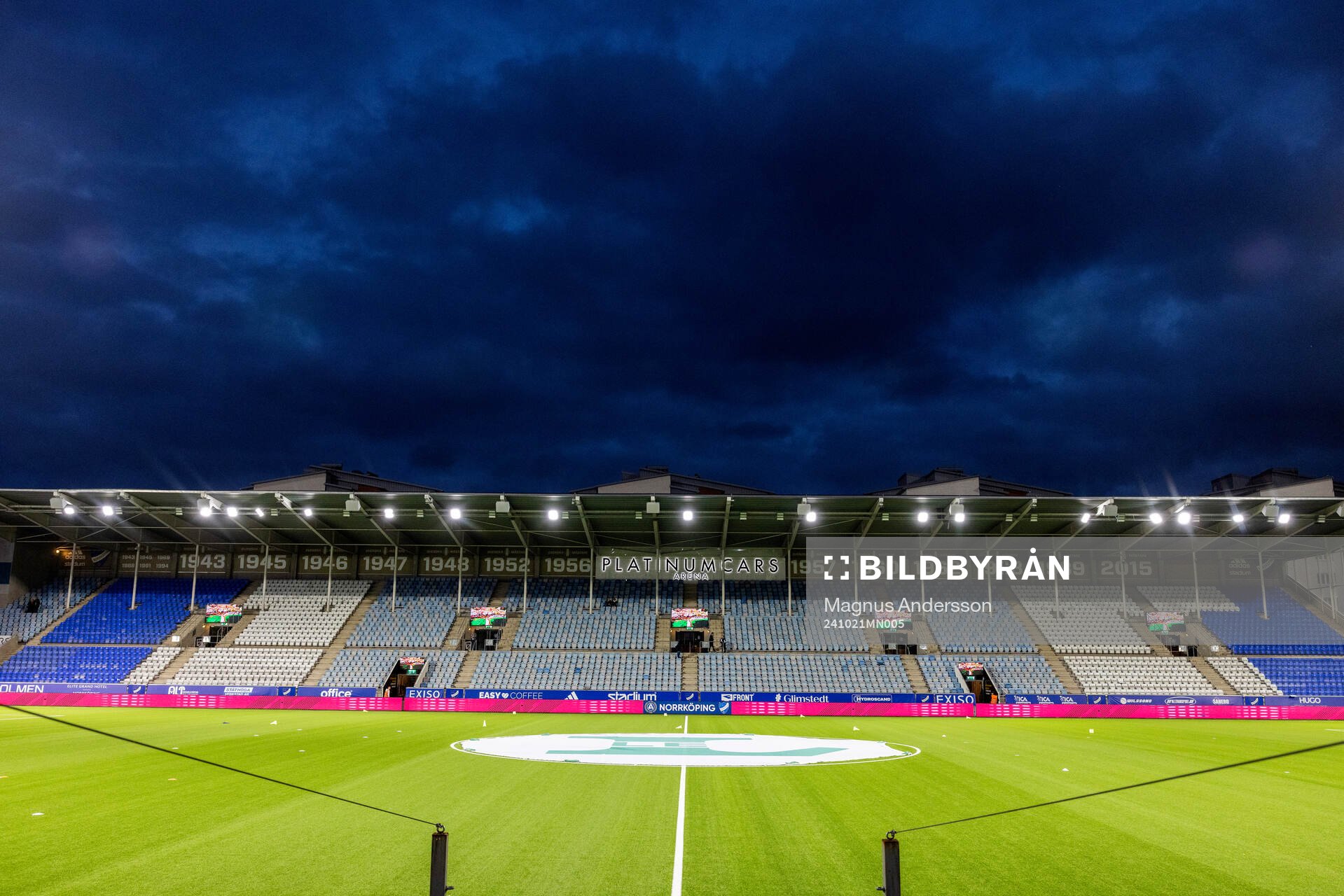 Interiör vy av Platinumcars Arena