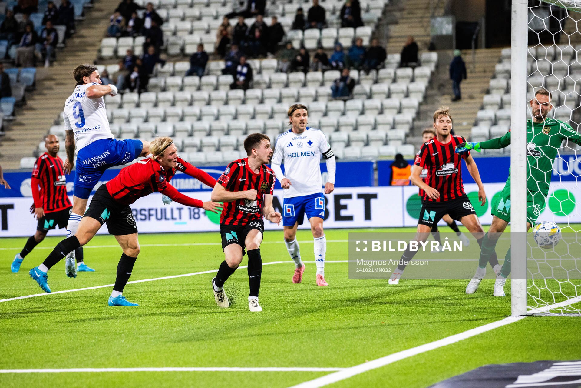 IFK Norrköpings Arnor Traustason jublar