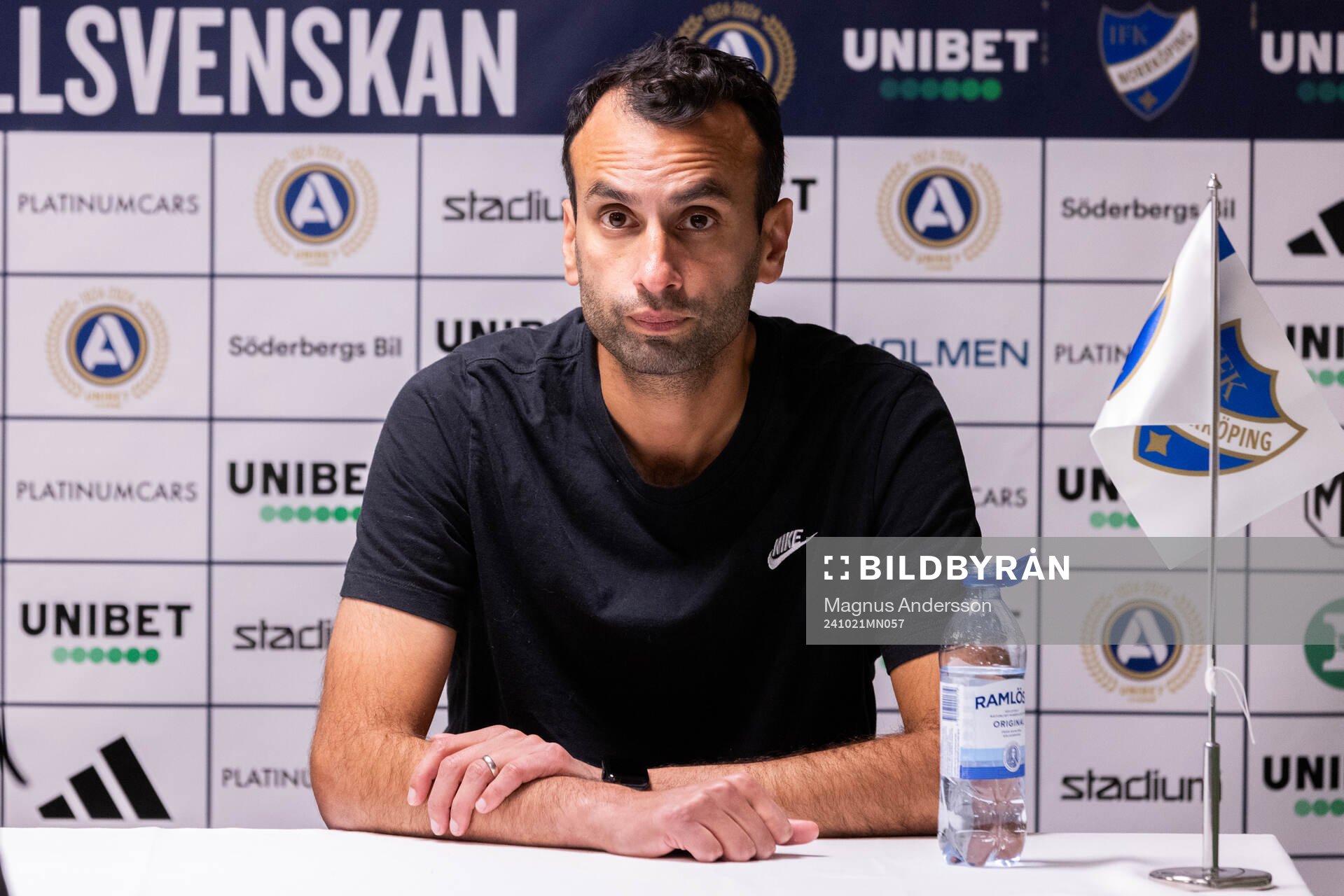Brommapojkarnas tränare Andreas Engelmark på