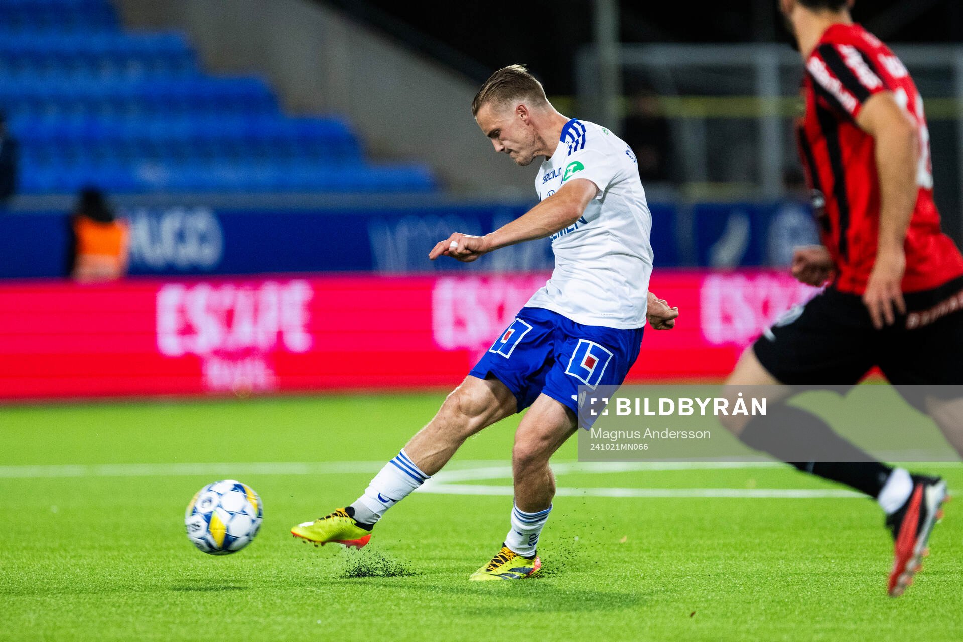 IFK Norrköpings Jacob Ortmark under fotbollsmatchen i Allsvenskan mellan IFK Norrköping och Brommapojkarna den 21 oktober 2024 i Norrköping.