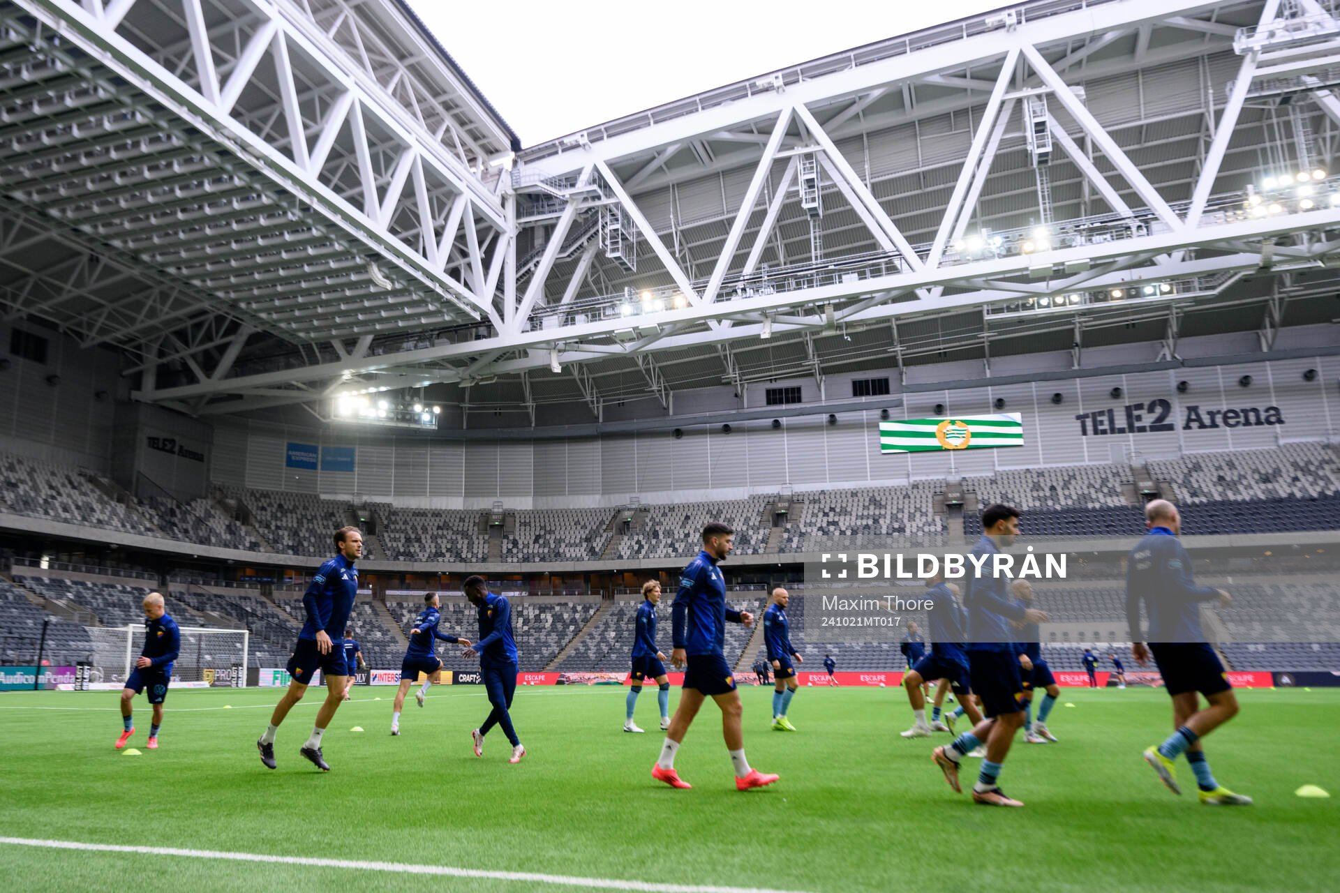 Djurgårdens spelare värmer upp