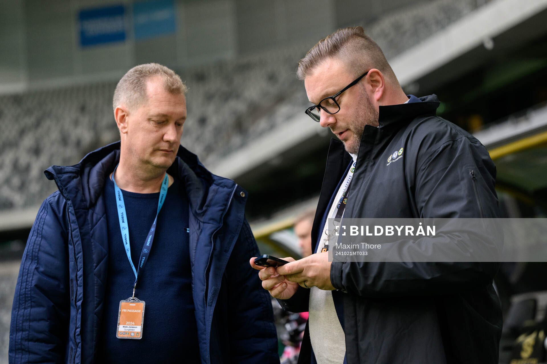 Djurgårdens säkerhetsansvarige Mats Jonsson, och Johan