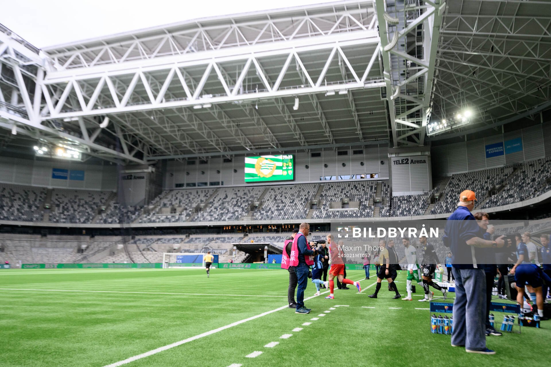 Spelarna gör entré