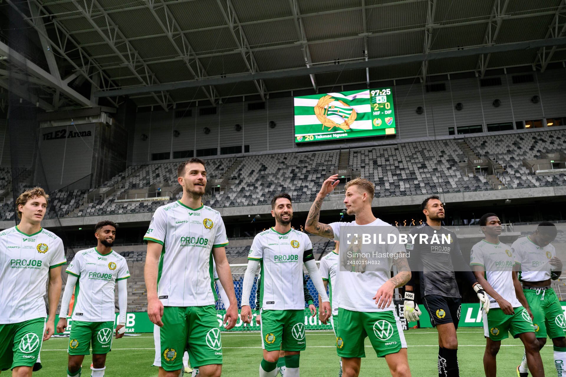 Hammarbys spelare jublar
