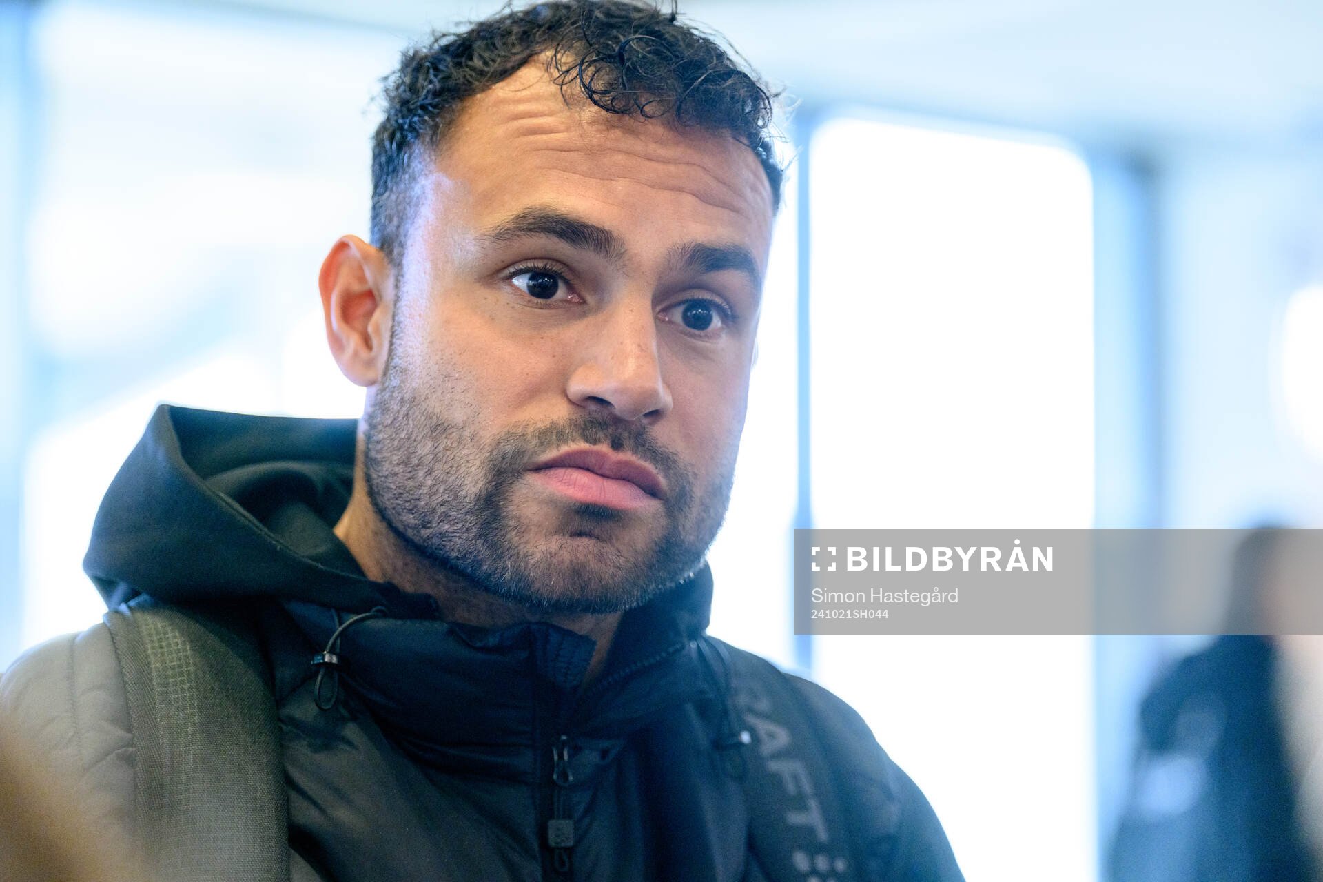 Hammarbys Warner Hahn blir intervjuad