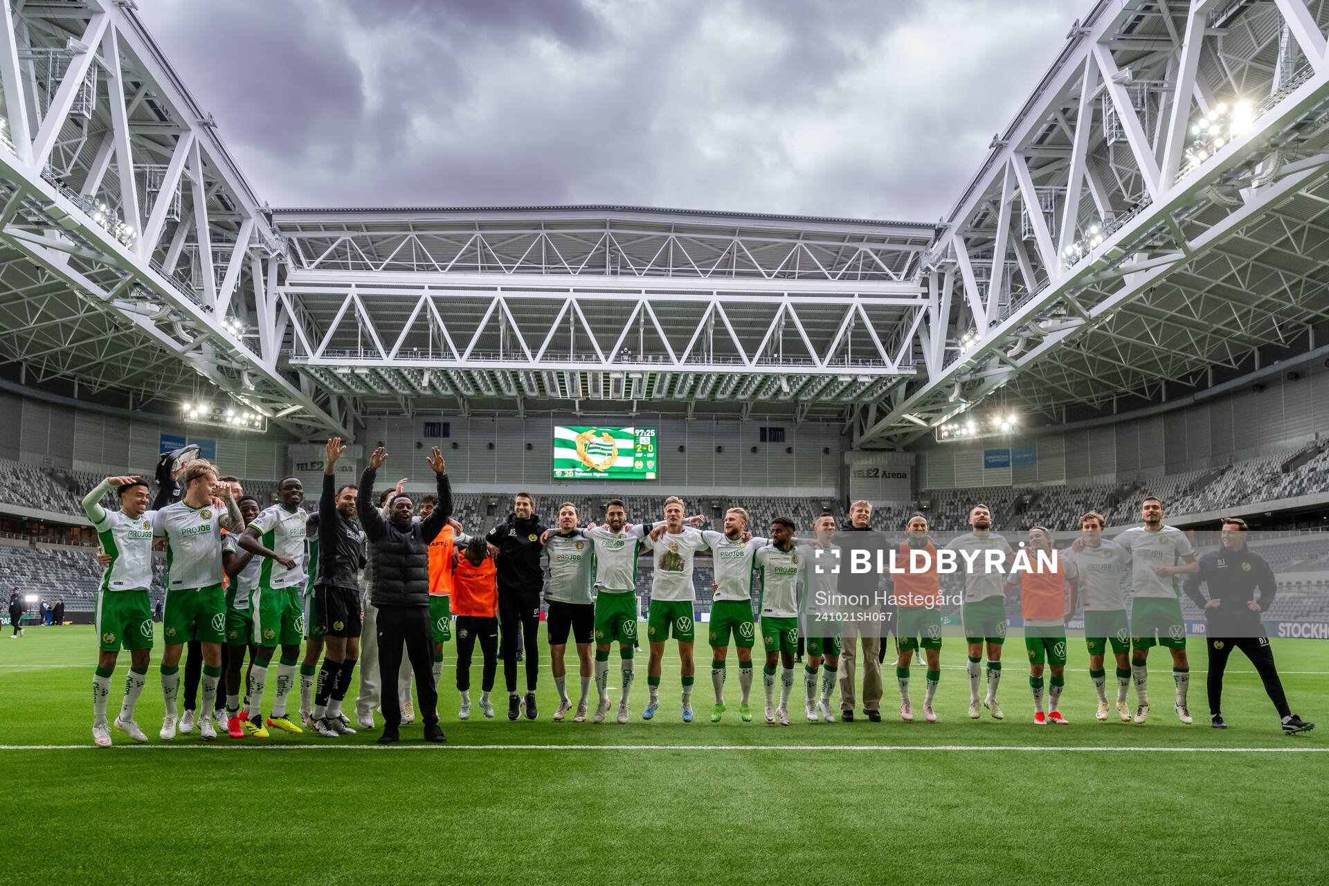 Hammarbys spelar jublar