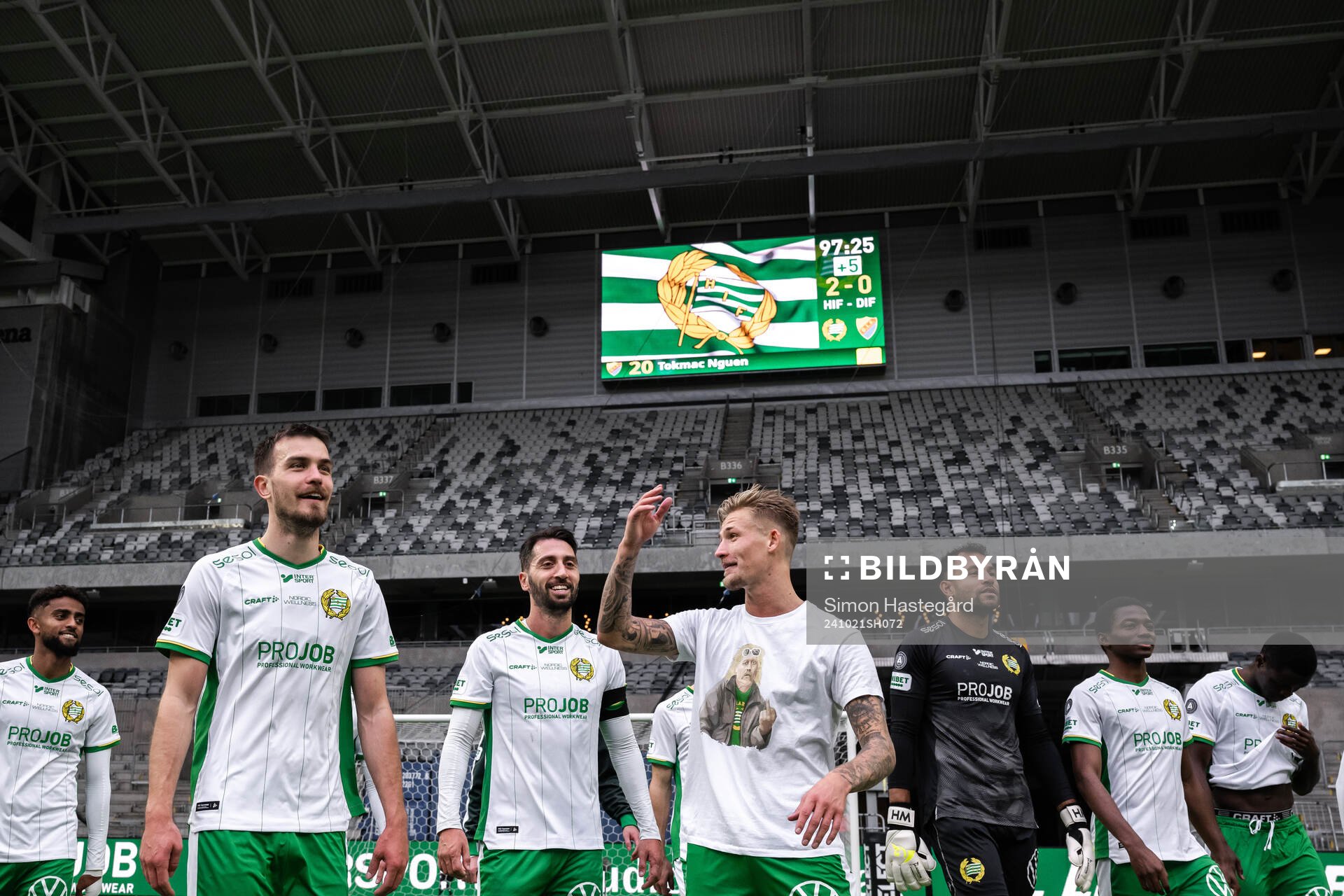 Hammarbys spelar jublar