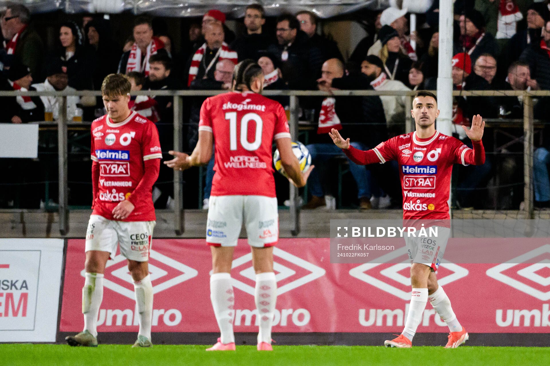 Degerfors Dijan Vukojevic och Carlos Moros Gracia deppar