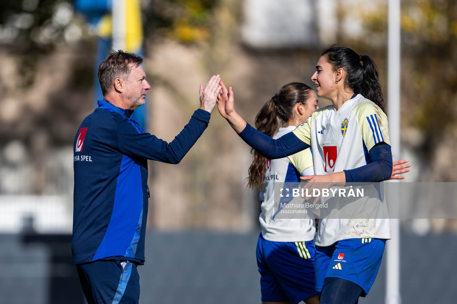 Head coach Peter Gerhardsson and goalkeeper Zecira Musovic