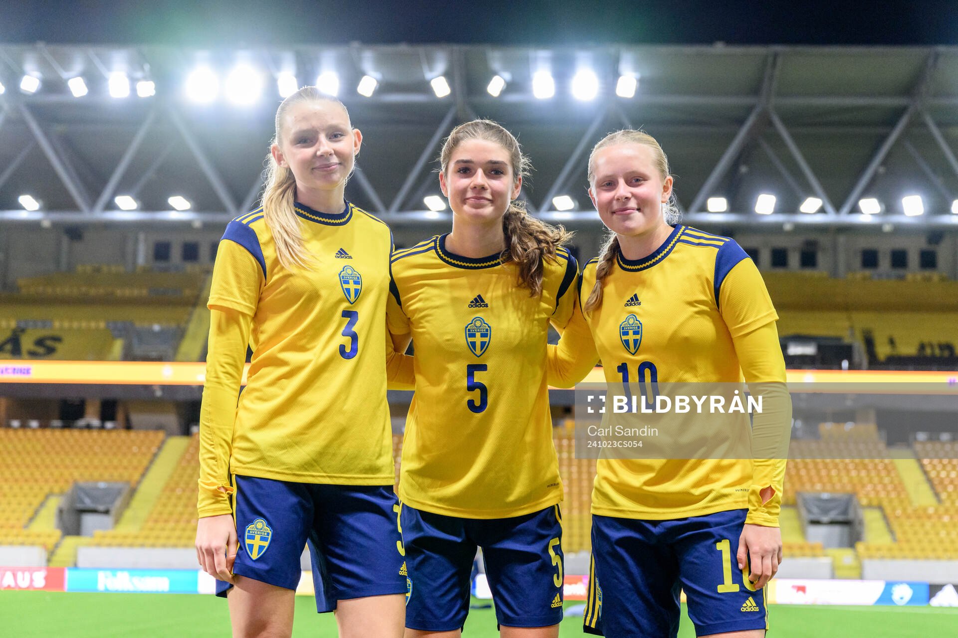 Anna Svanberg, Lilly Hamstein and Nova Selin of Sweden